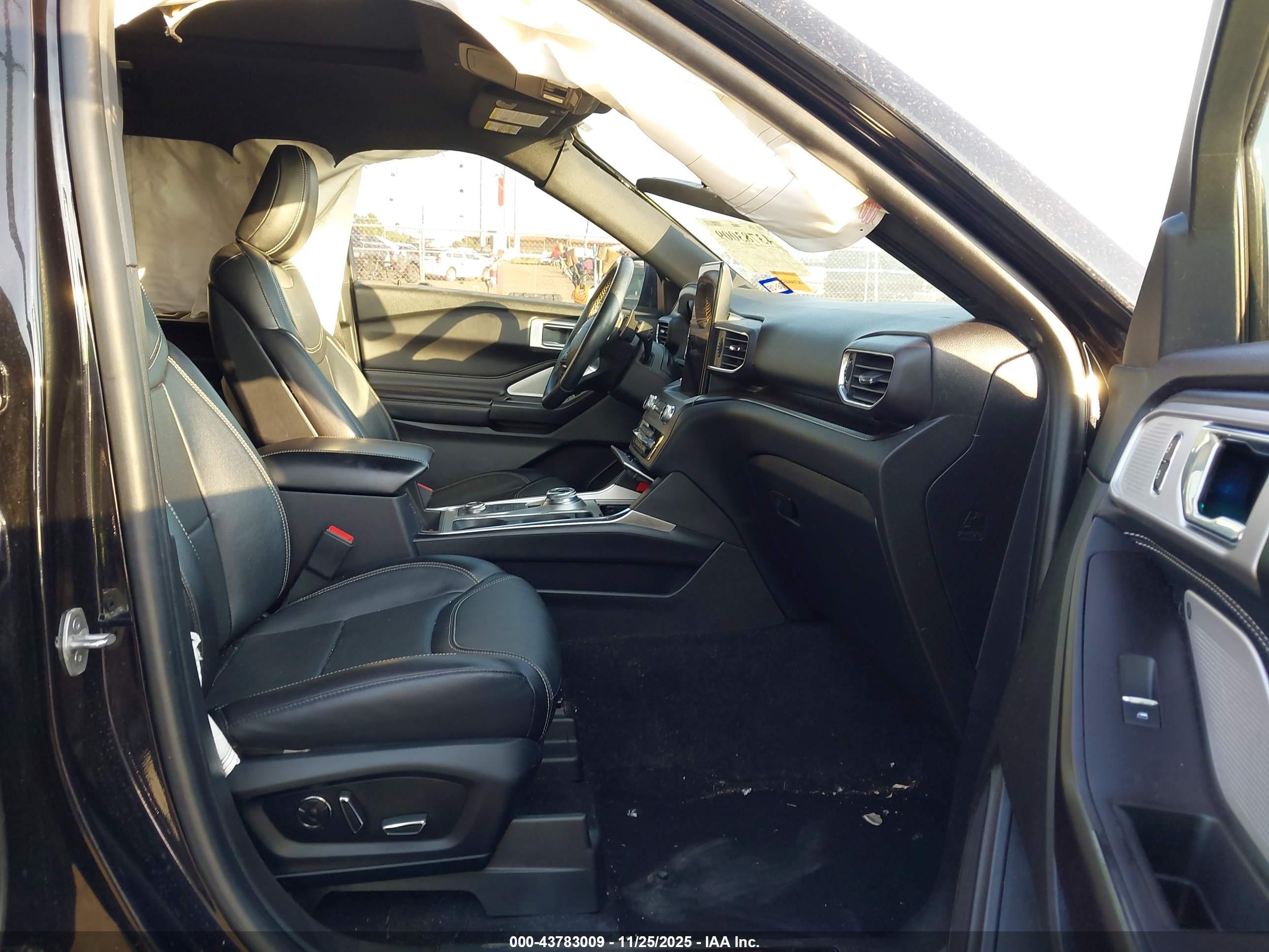 FORD EXPLORER image 5
