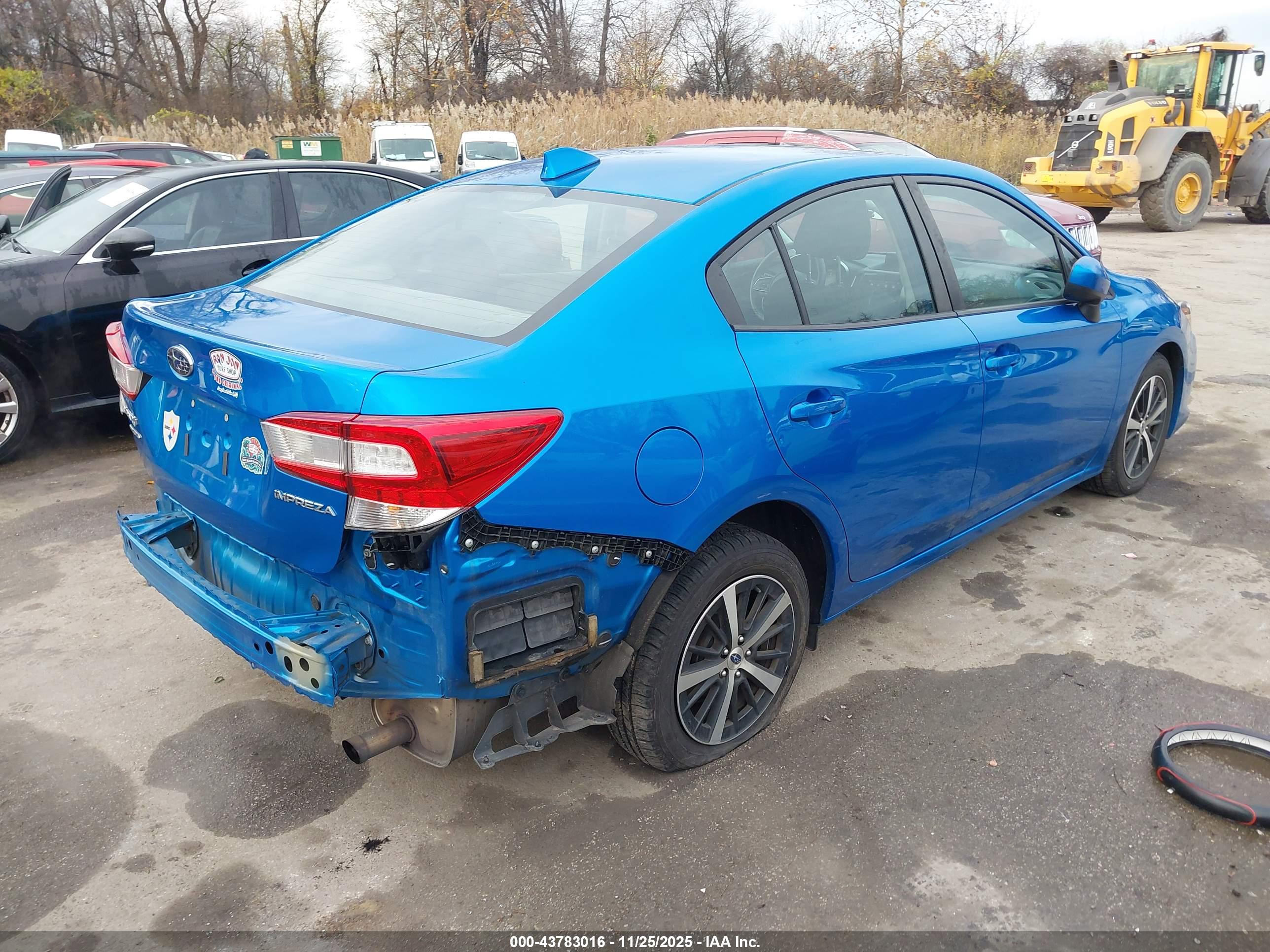 SUBARU IMPREZA image 4