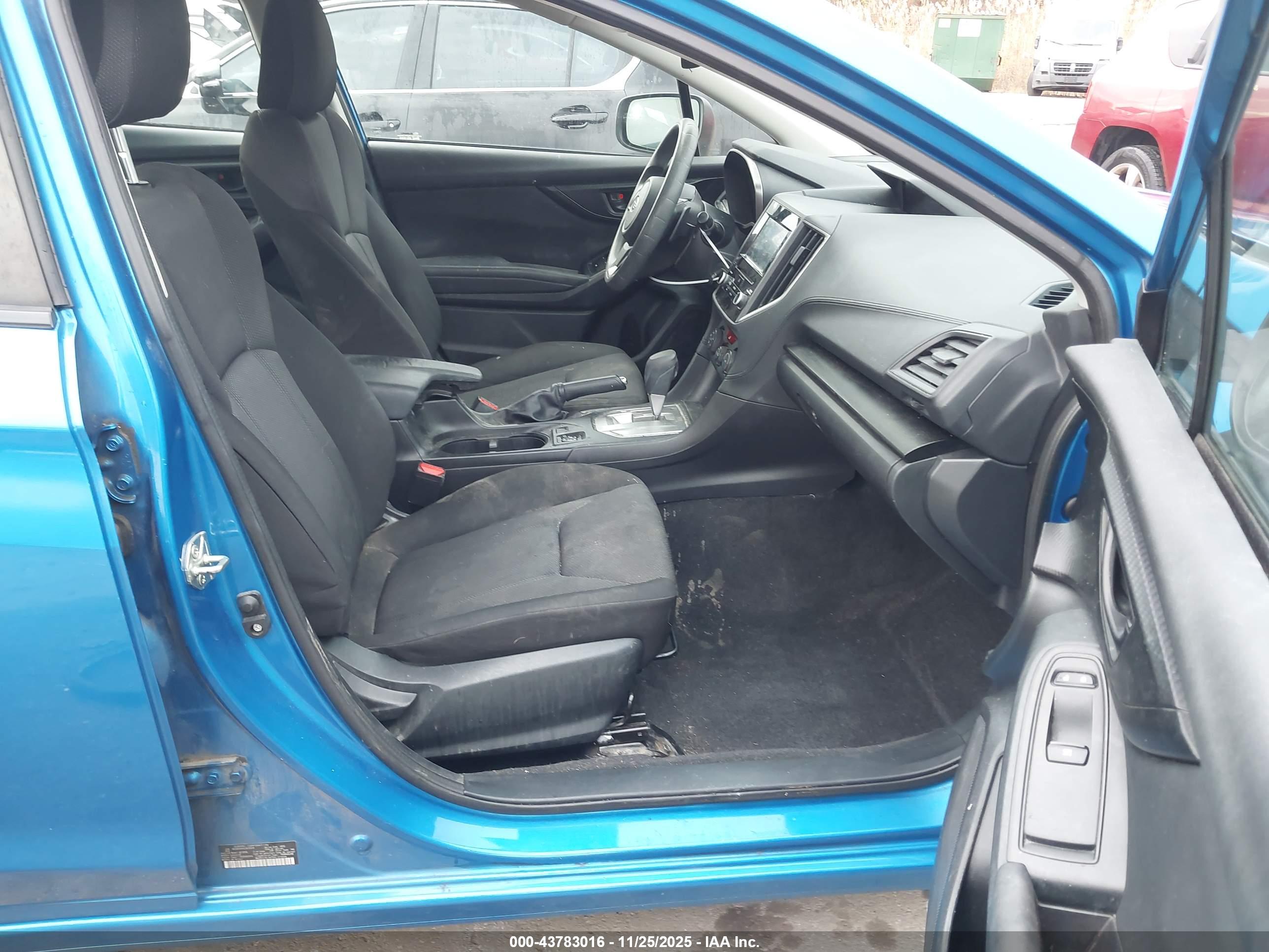 SUBARU IMPREZA image 5