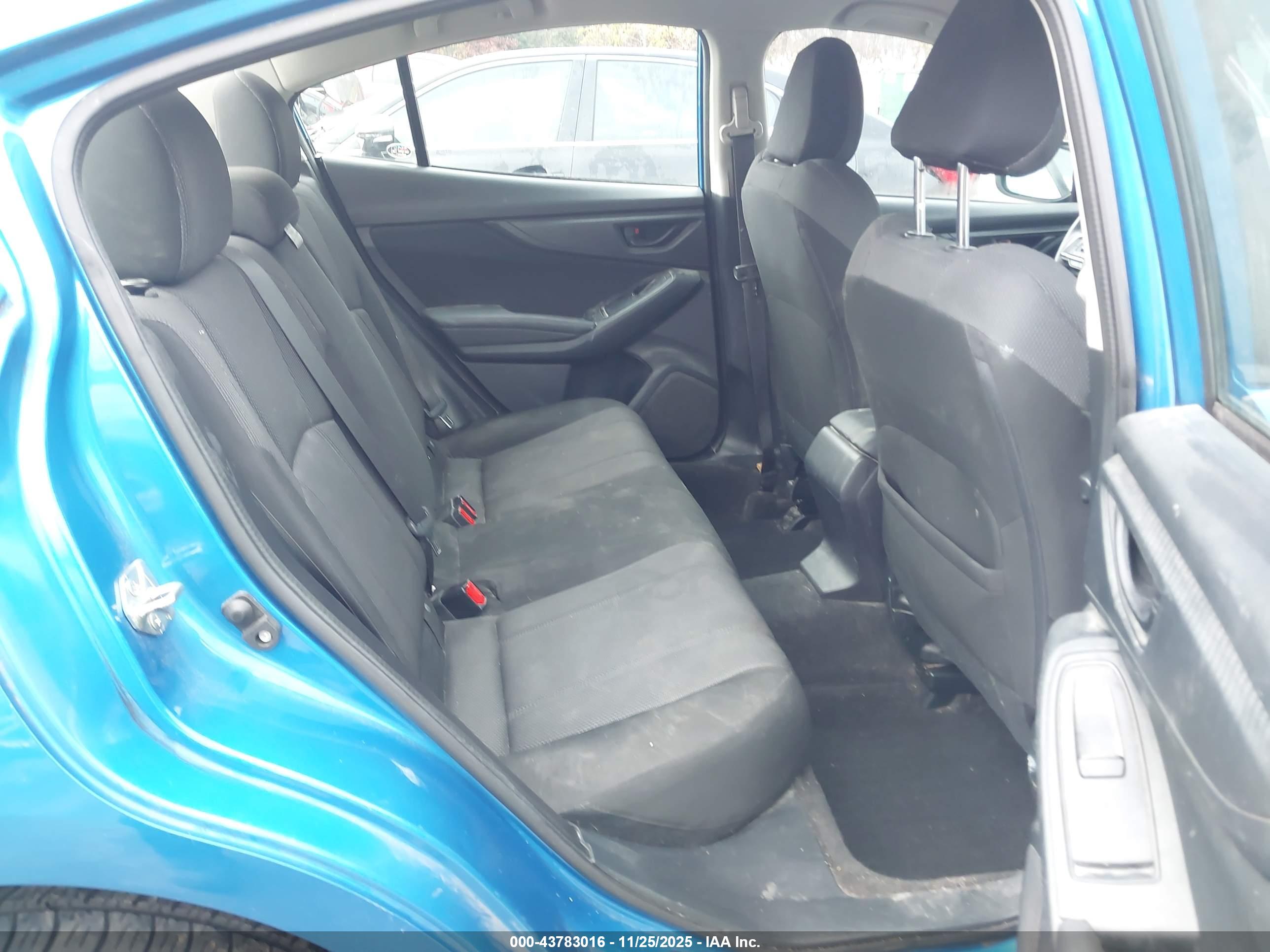 SUBARU IMPREZA image 8