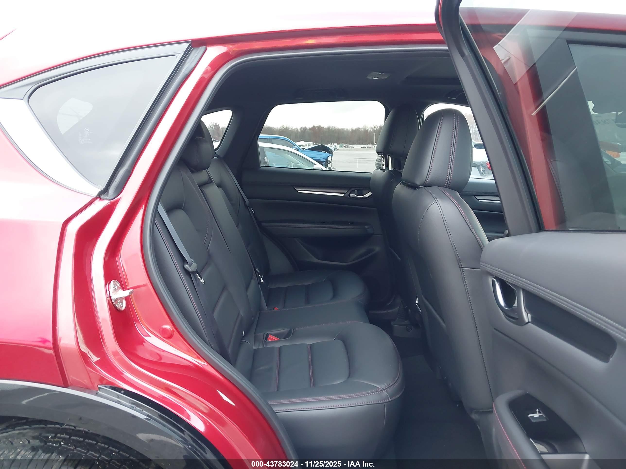 MAZDA CX-5 image 8