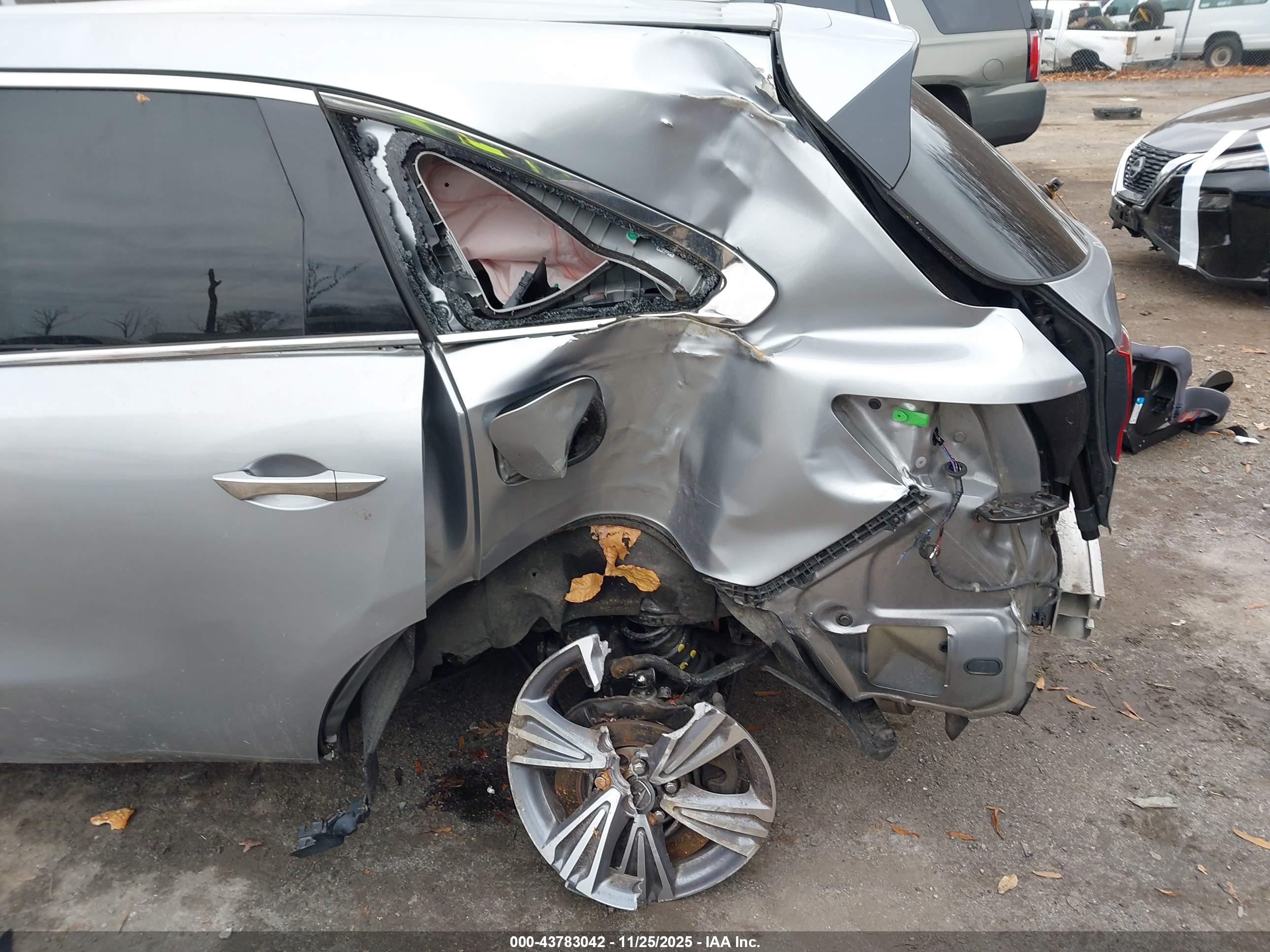 ACURA MDX image 6