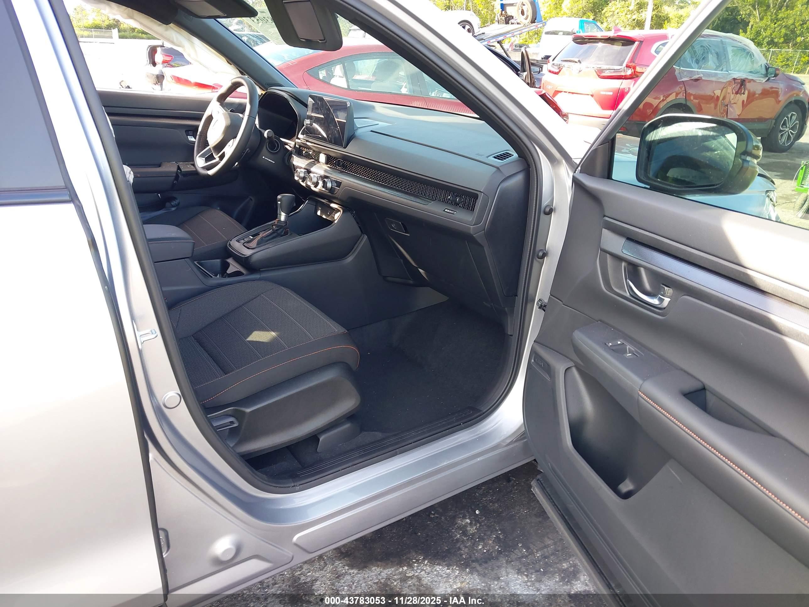 HONDA CR-V image 5