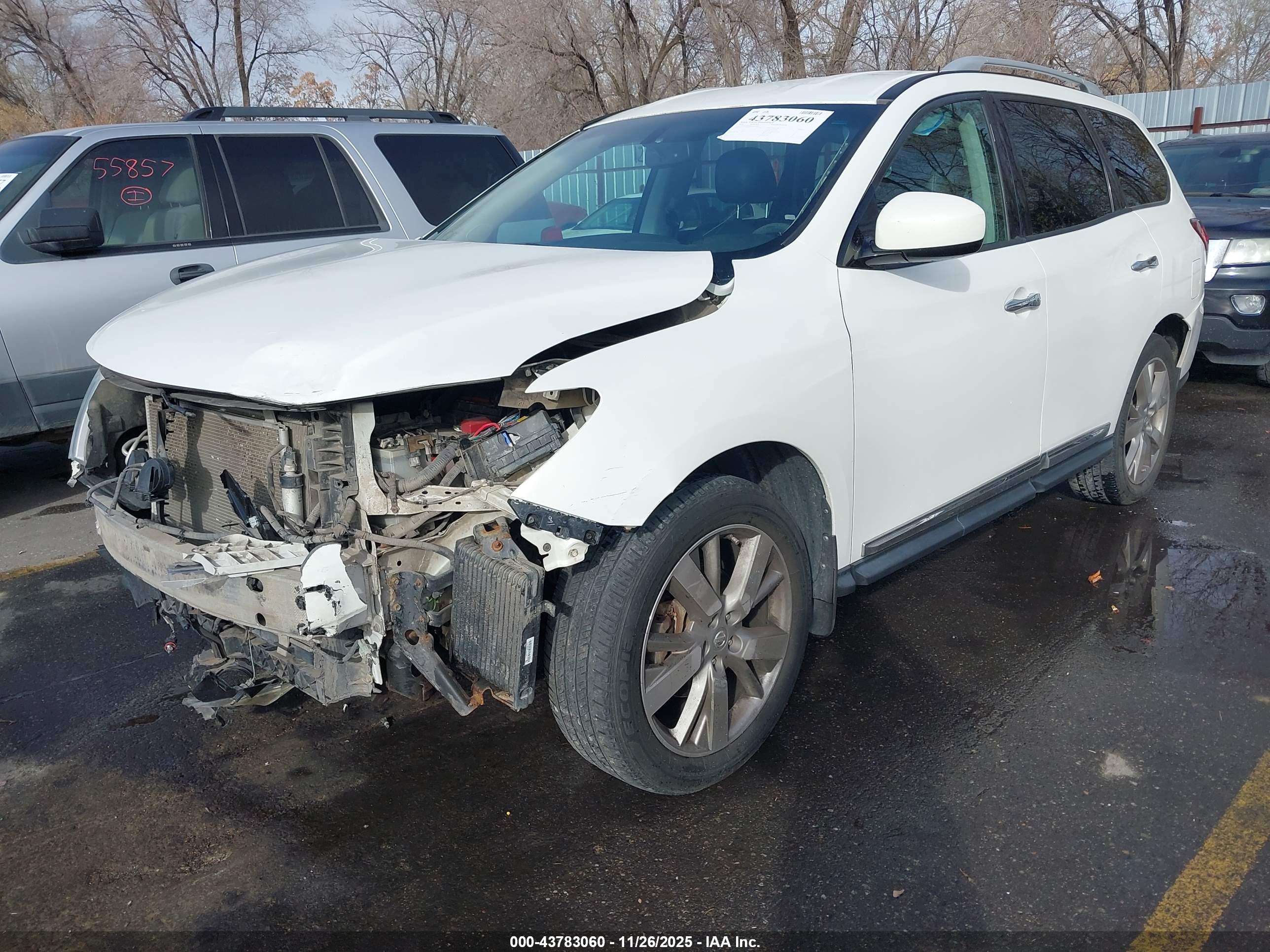 NISSAN PATHFINDER image 2