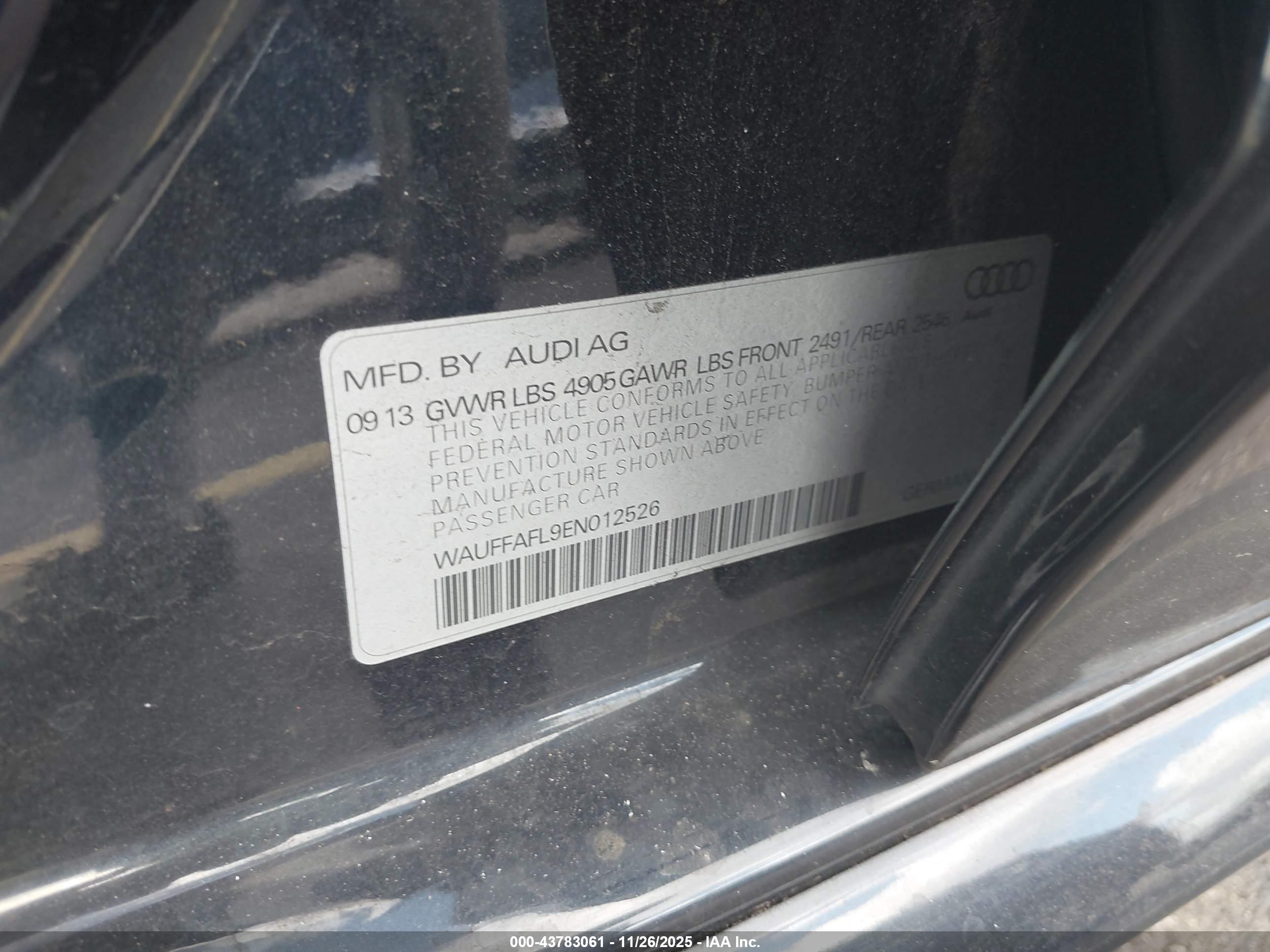 AUDI A4 image 9