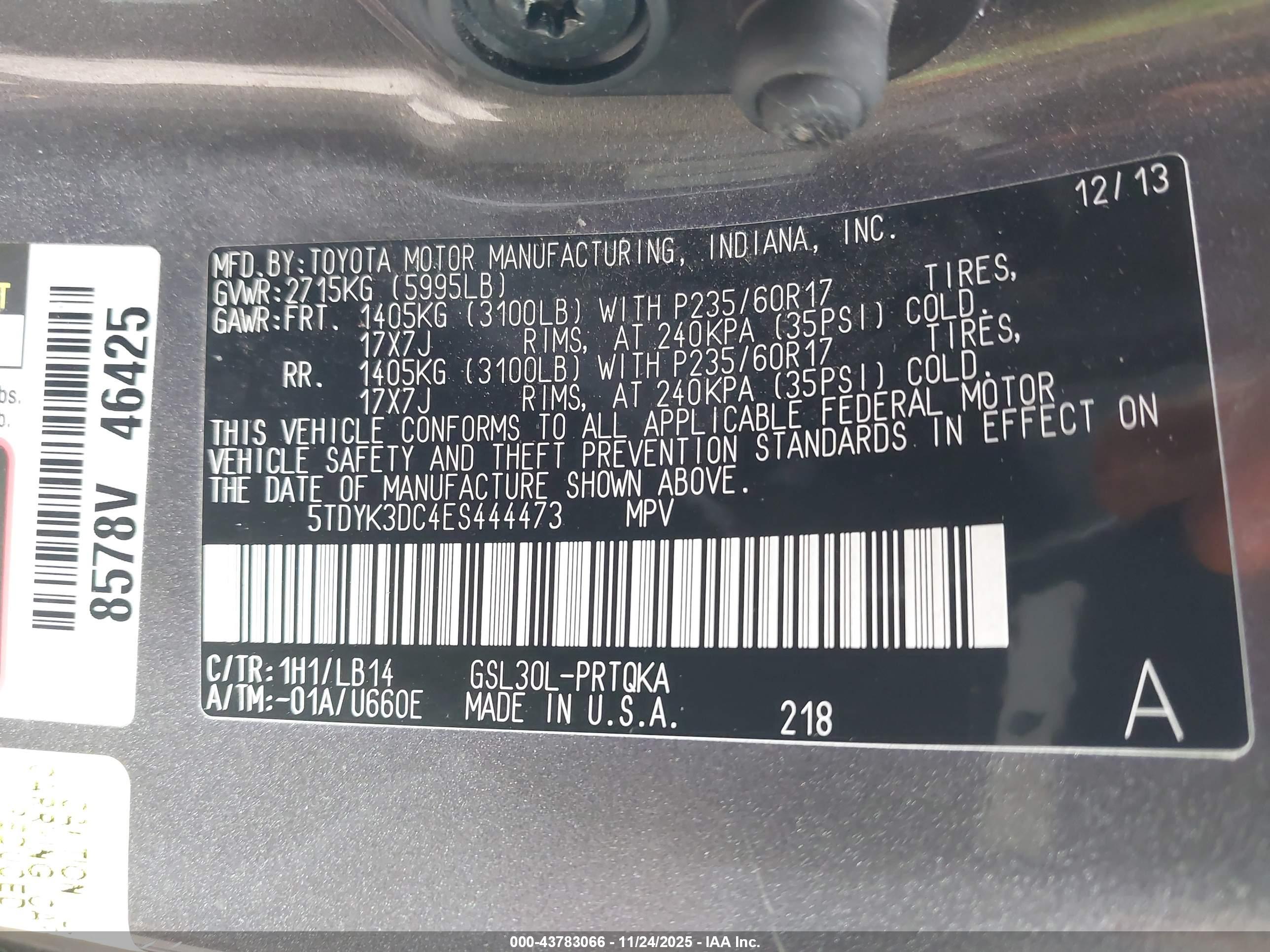 TOYOTA SIENNA image 9