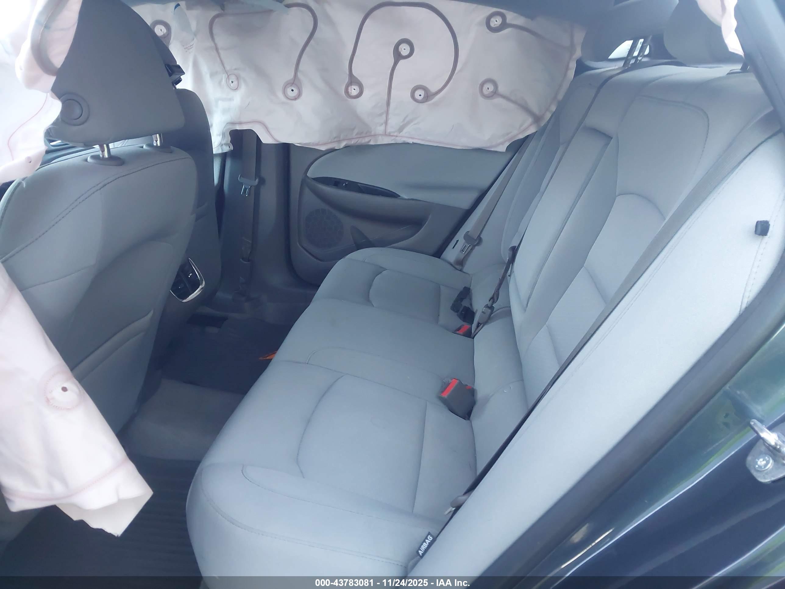 CHEVROLET MALIBU image 8