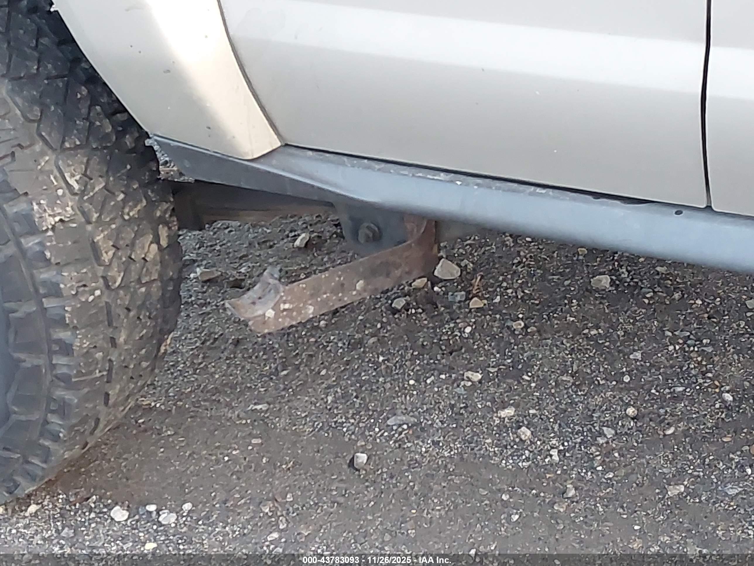 HUMMER H3 image 6