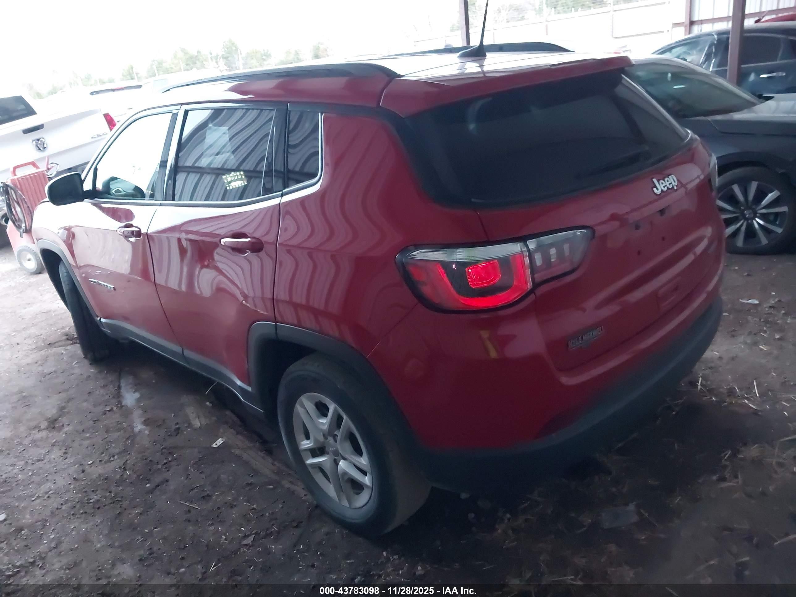 JEEP COMPASS image 3
