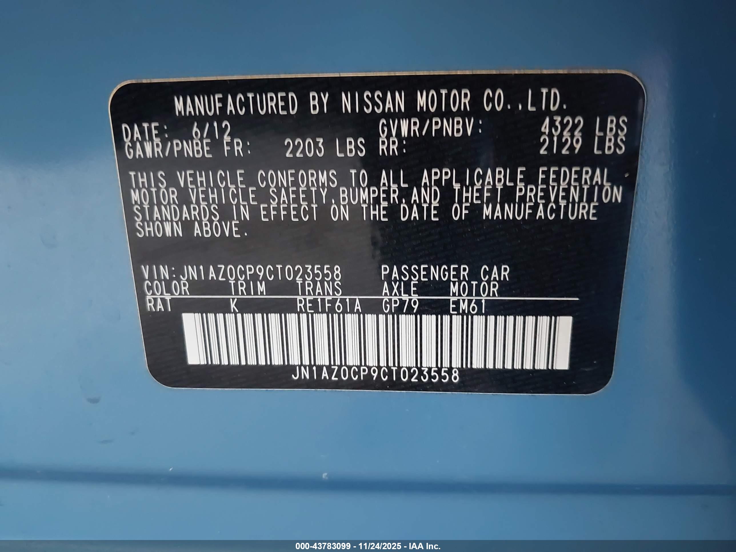 NISSAN LEAF image 9