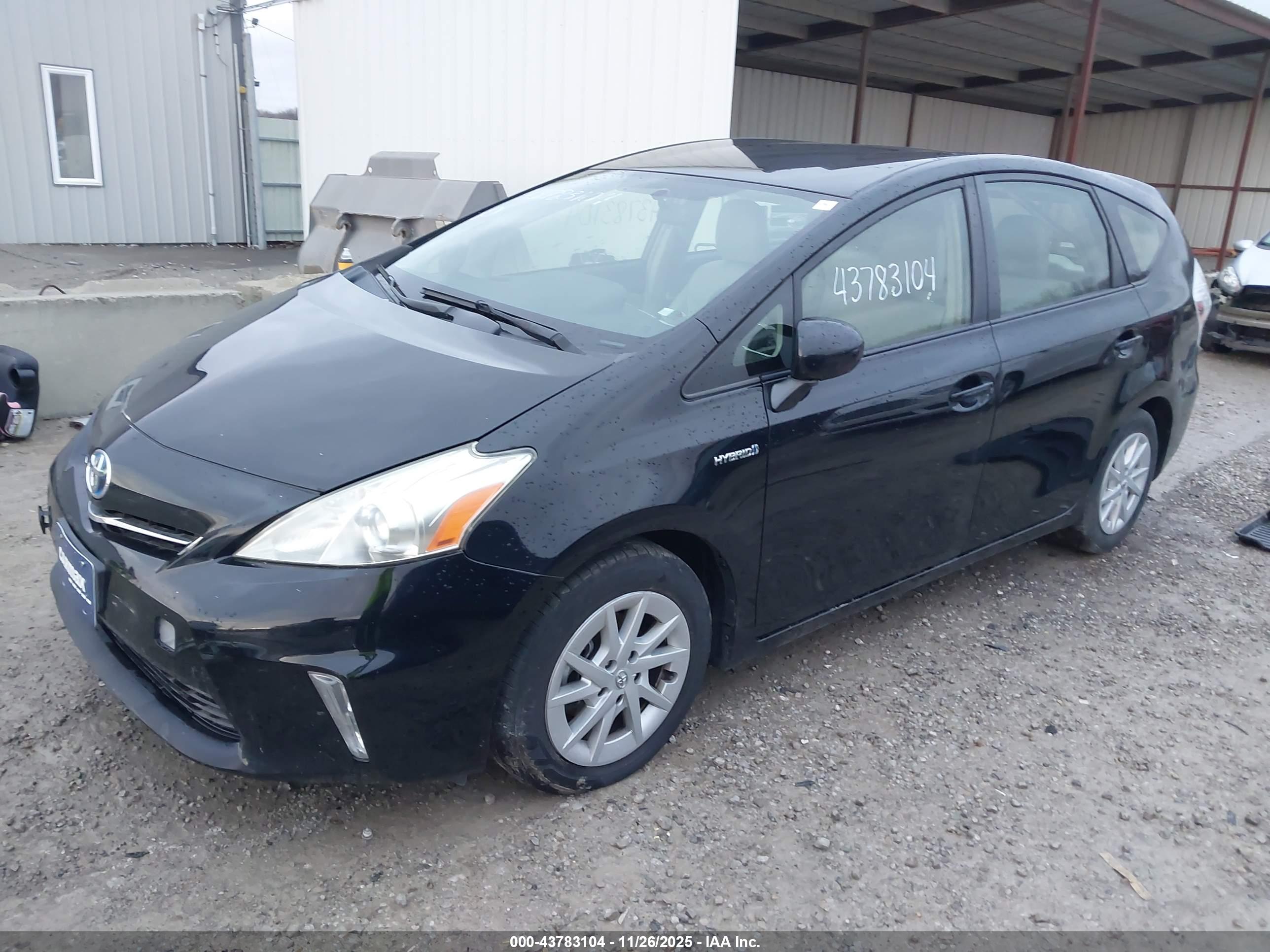 TOYOTA PRIUS image 2