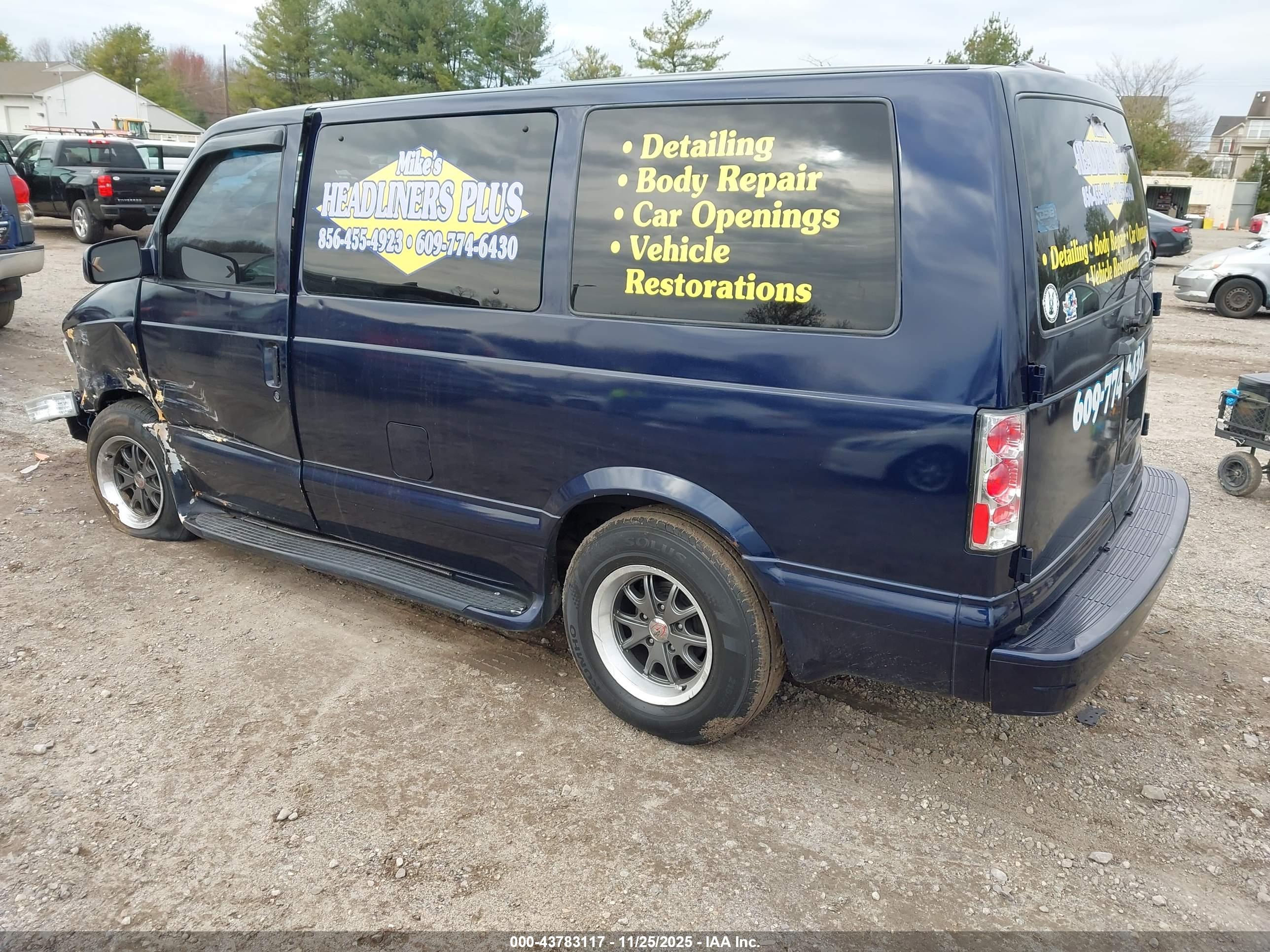 GMC SAFARI image 3