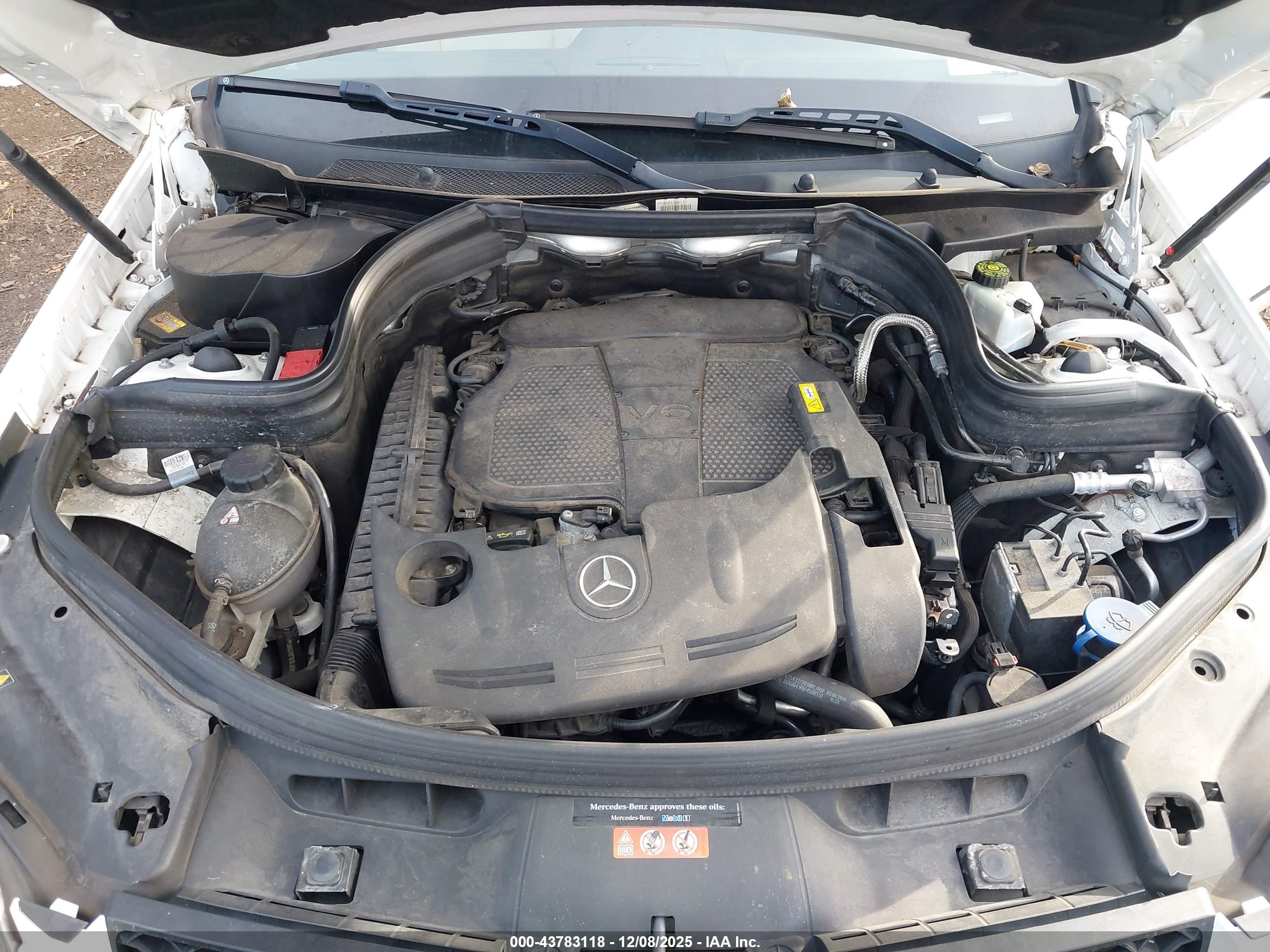 MERCEDES-BENZ GLK image 10
