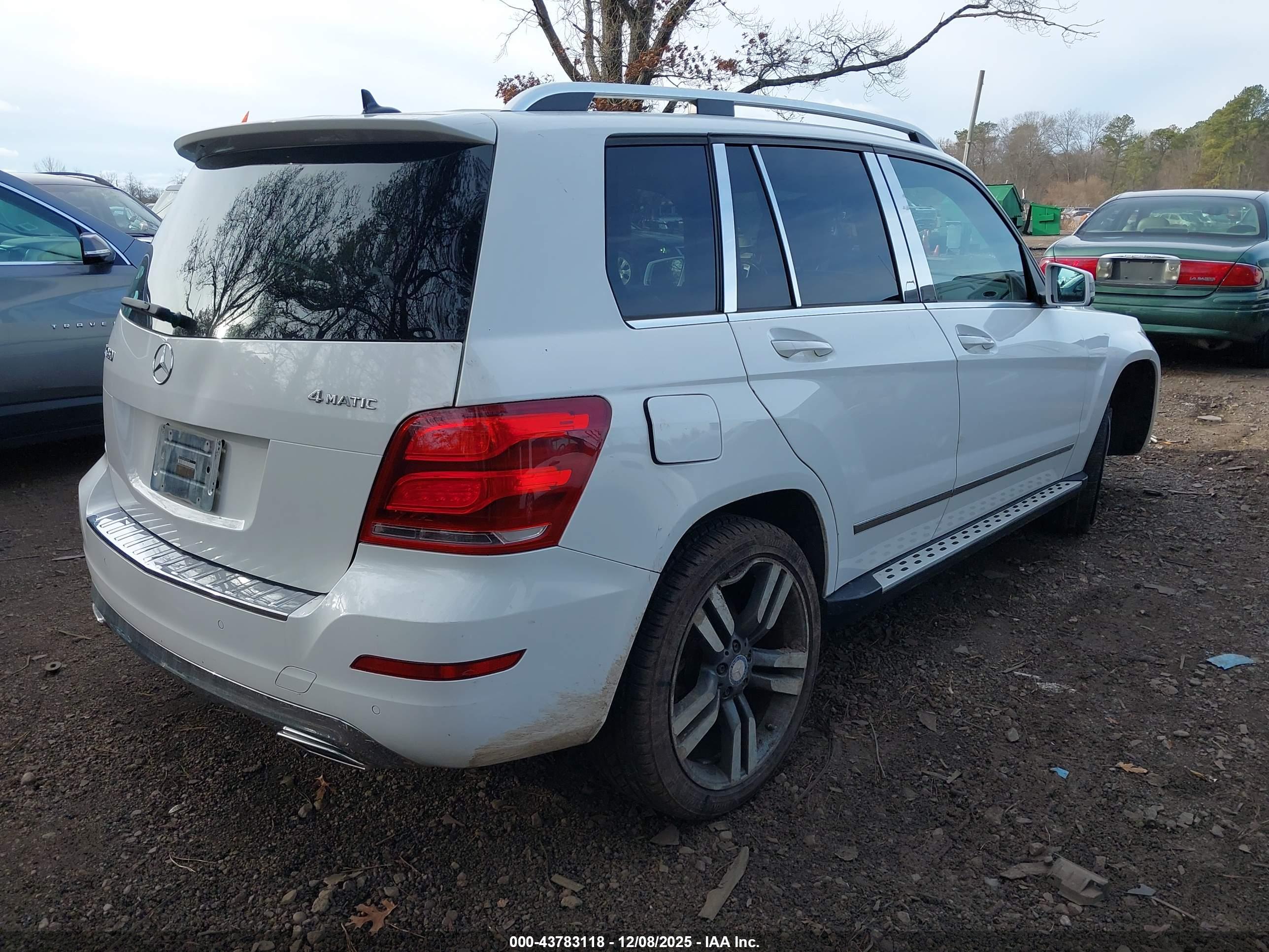 MERCEDES-BENZ GLK image 4