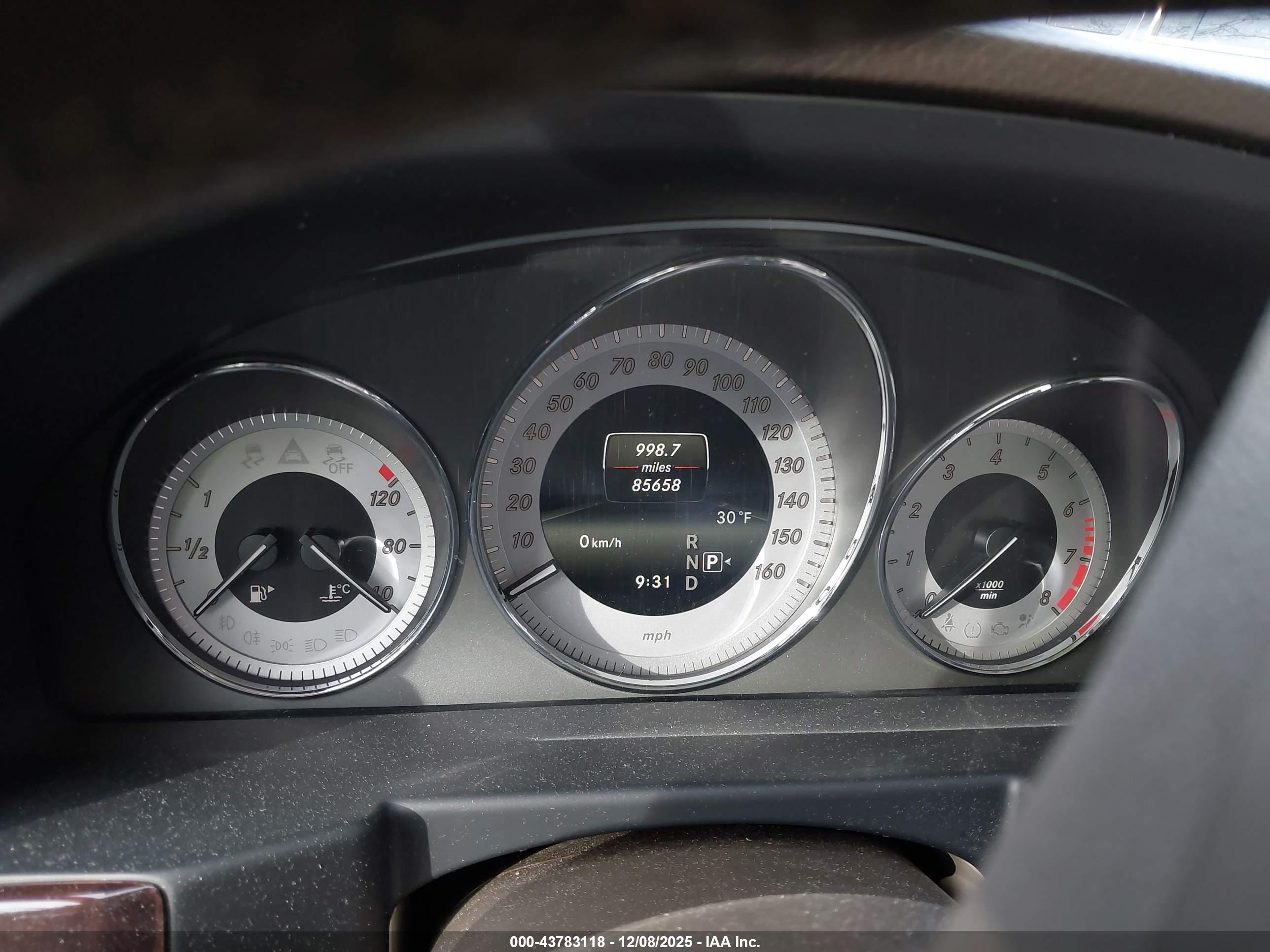 MERCEDES-BENZ GLK image 7