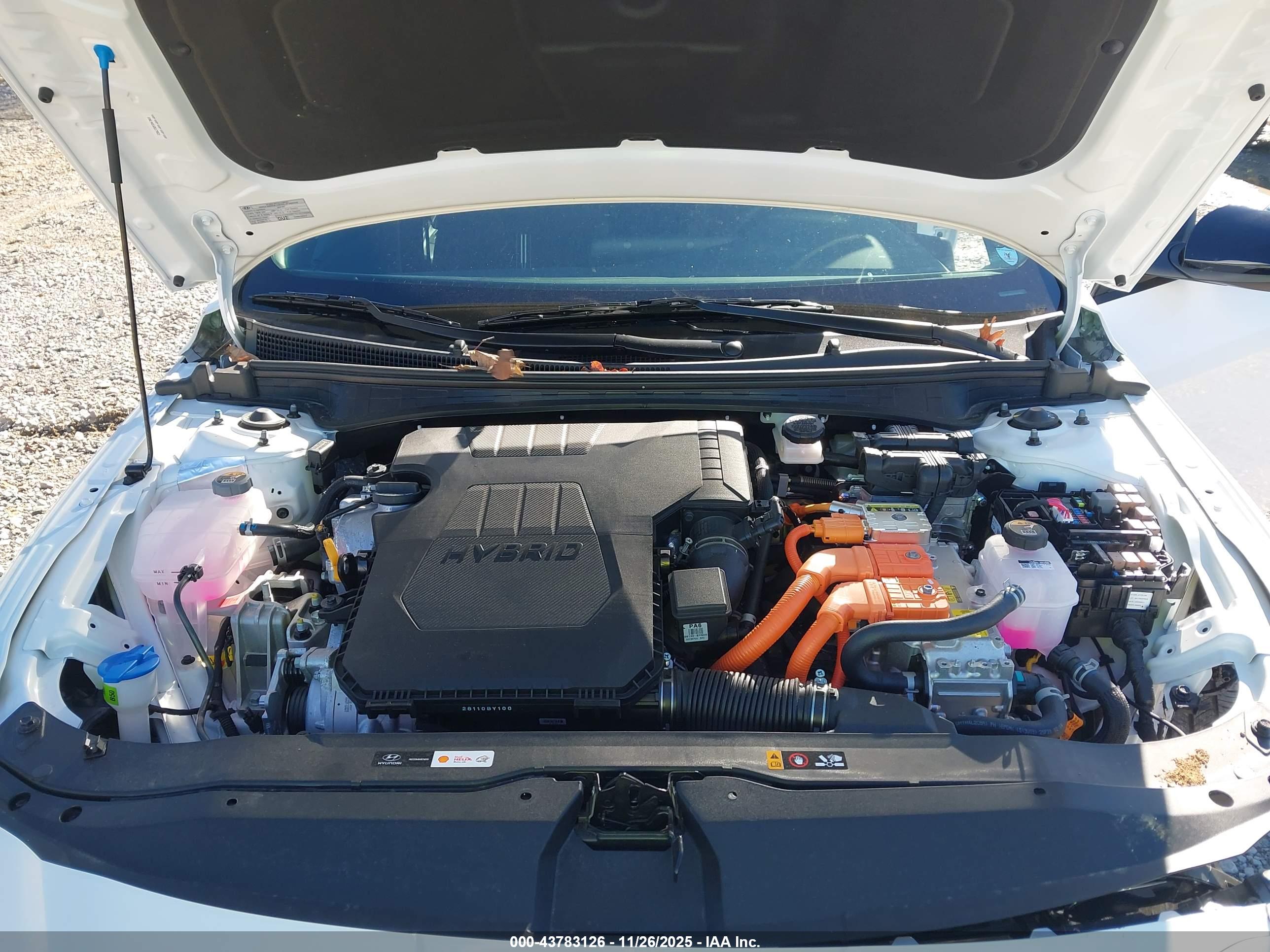 HYUNDAI ELANTRA image 10