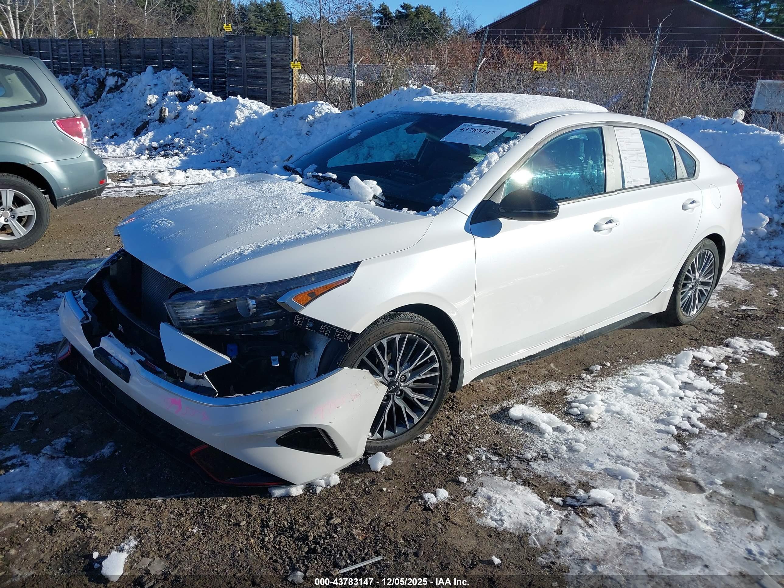 KIA FORTE image 2