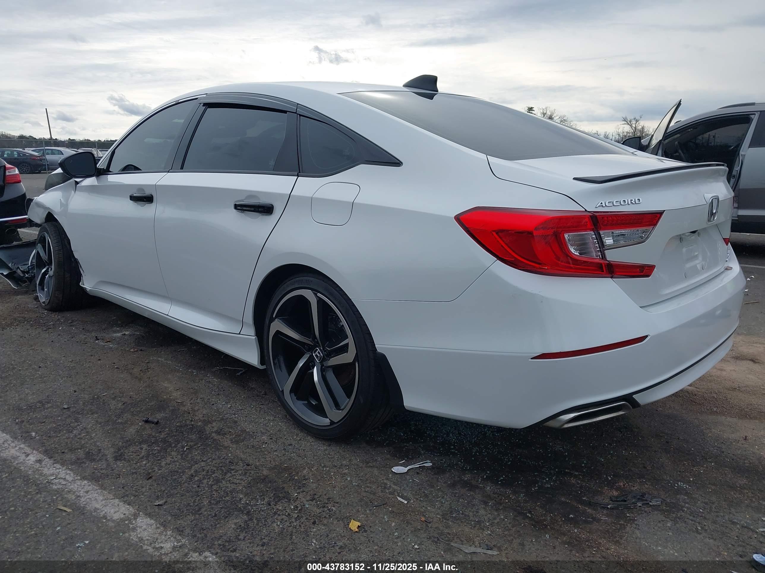 HONDA ACCORD image 3