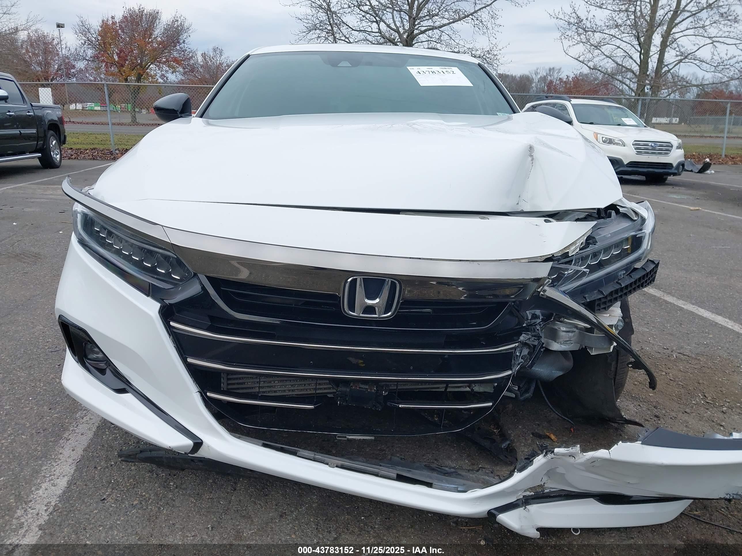 HONDA ACCORD image 6