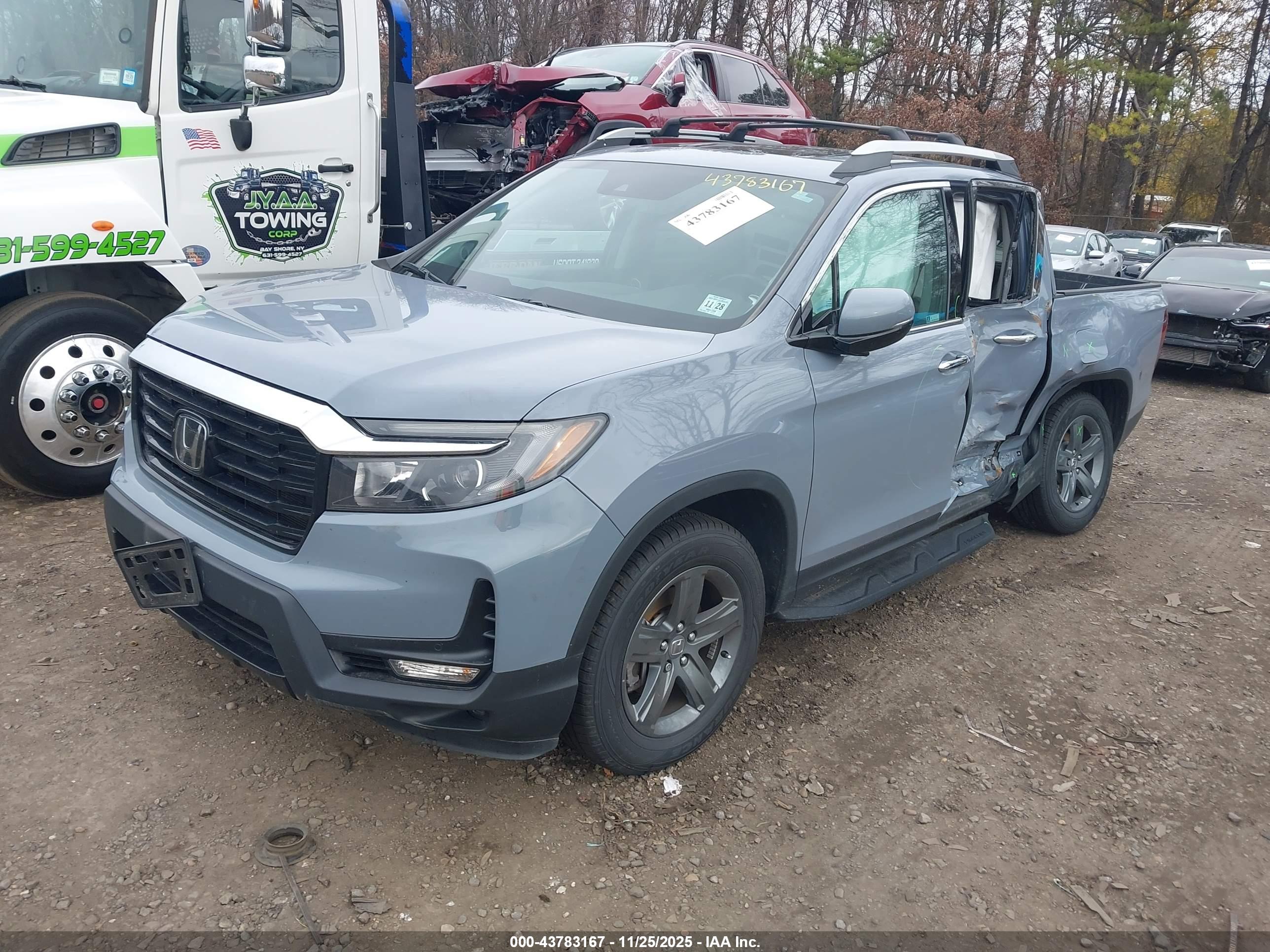 HONDA RIDGELINE image 2