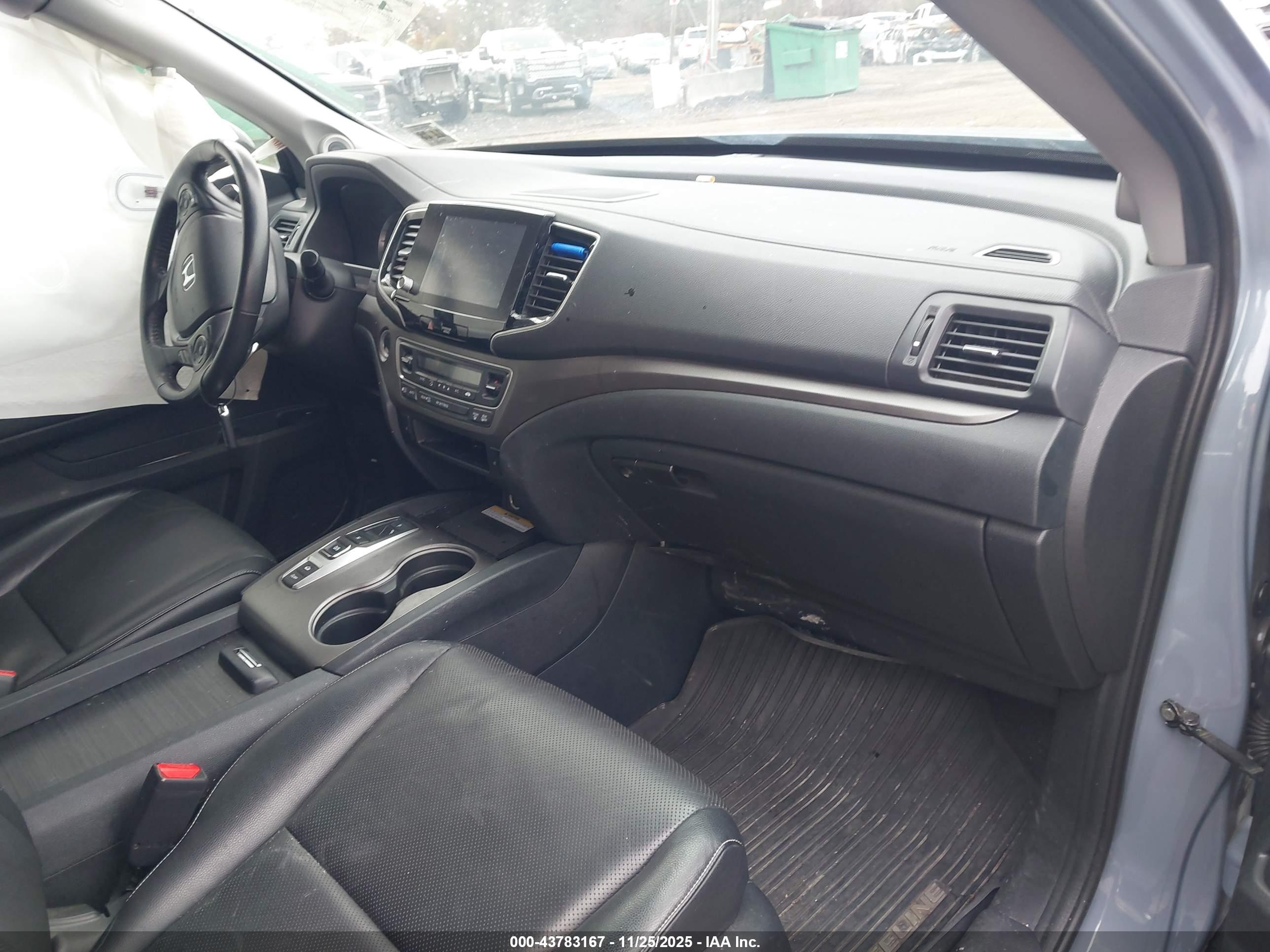 HONDA RIDGELINE image 5