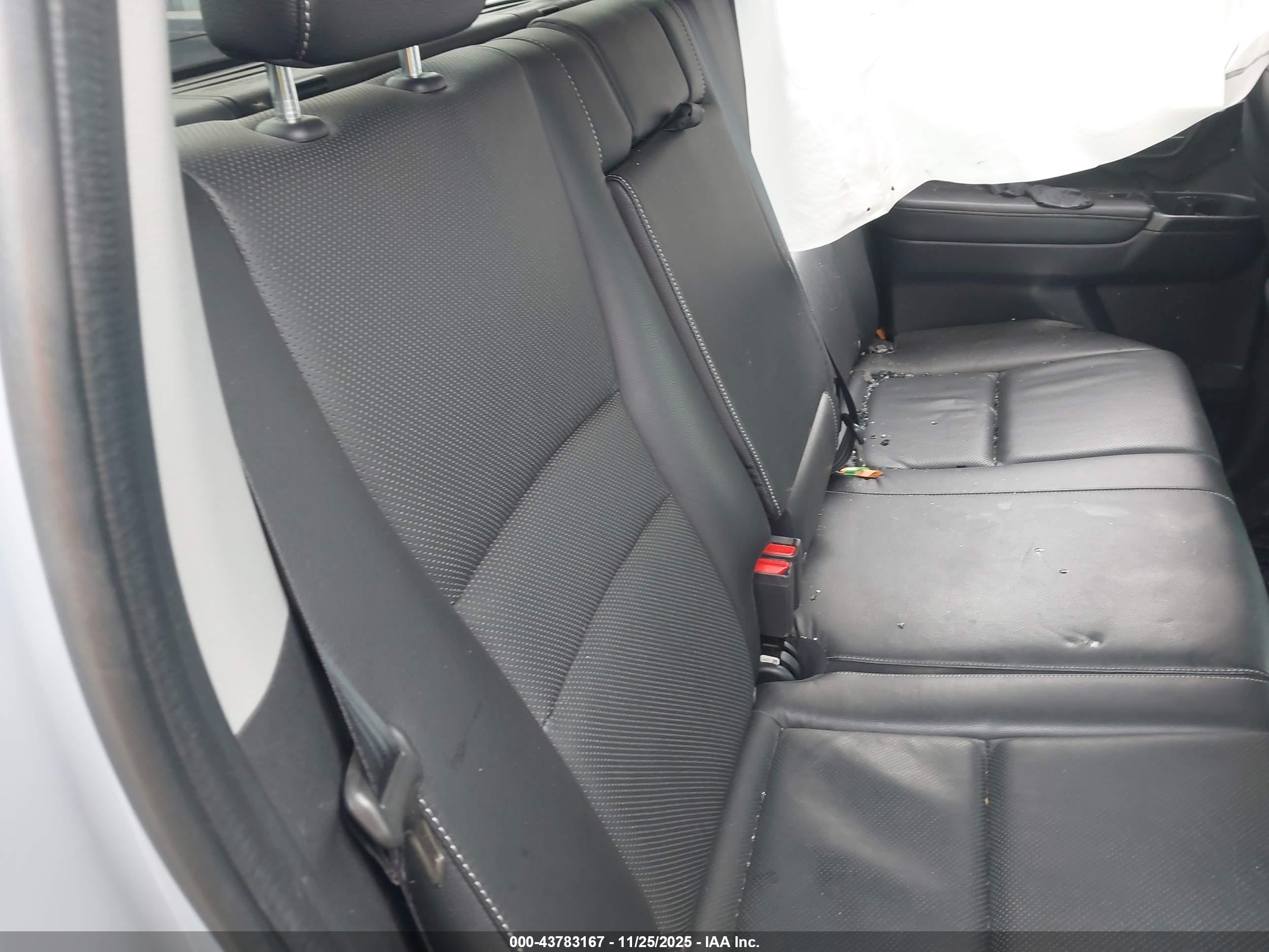 HONDA RIDGELINE image 8