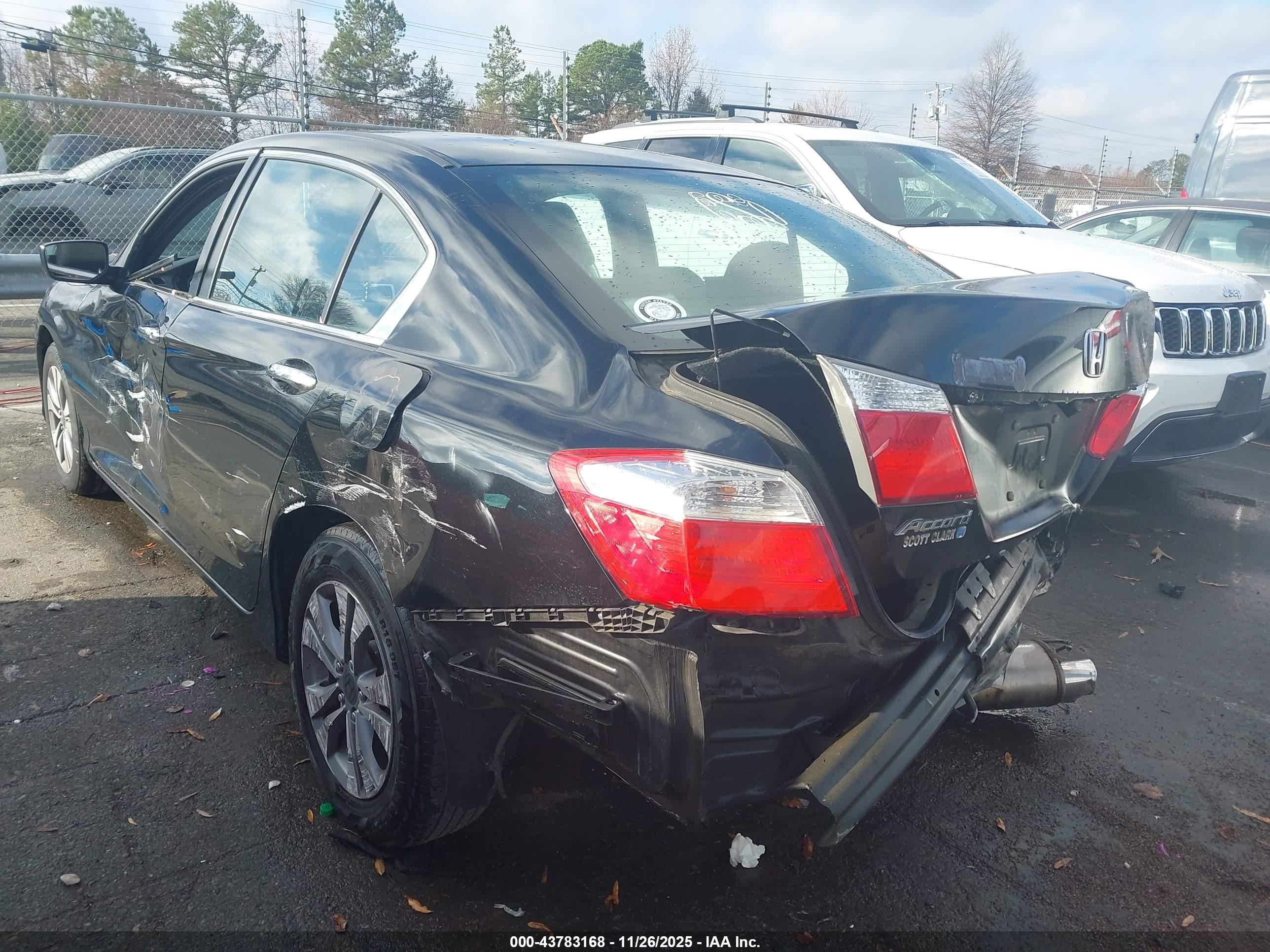 HONDA ACCORD image 3