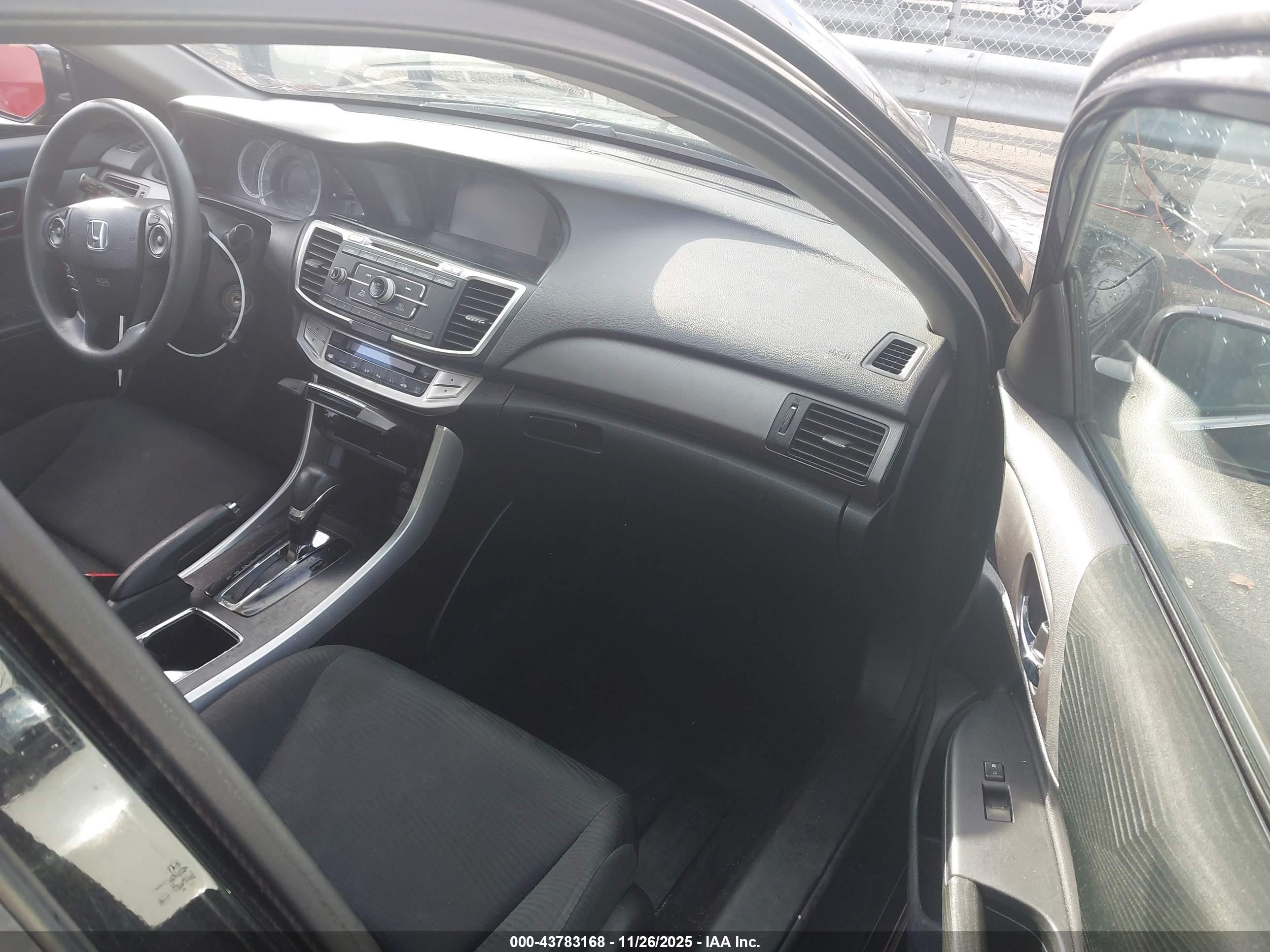 HONDA ACCORD image 5