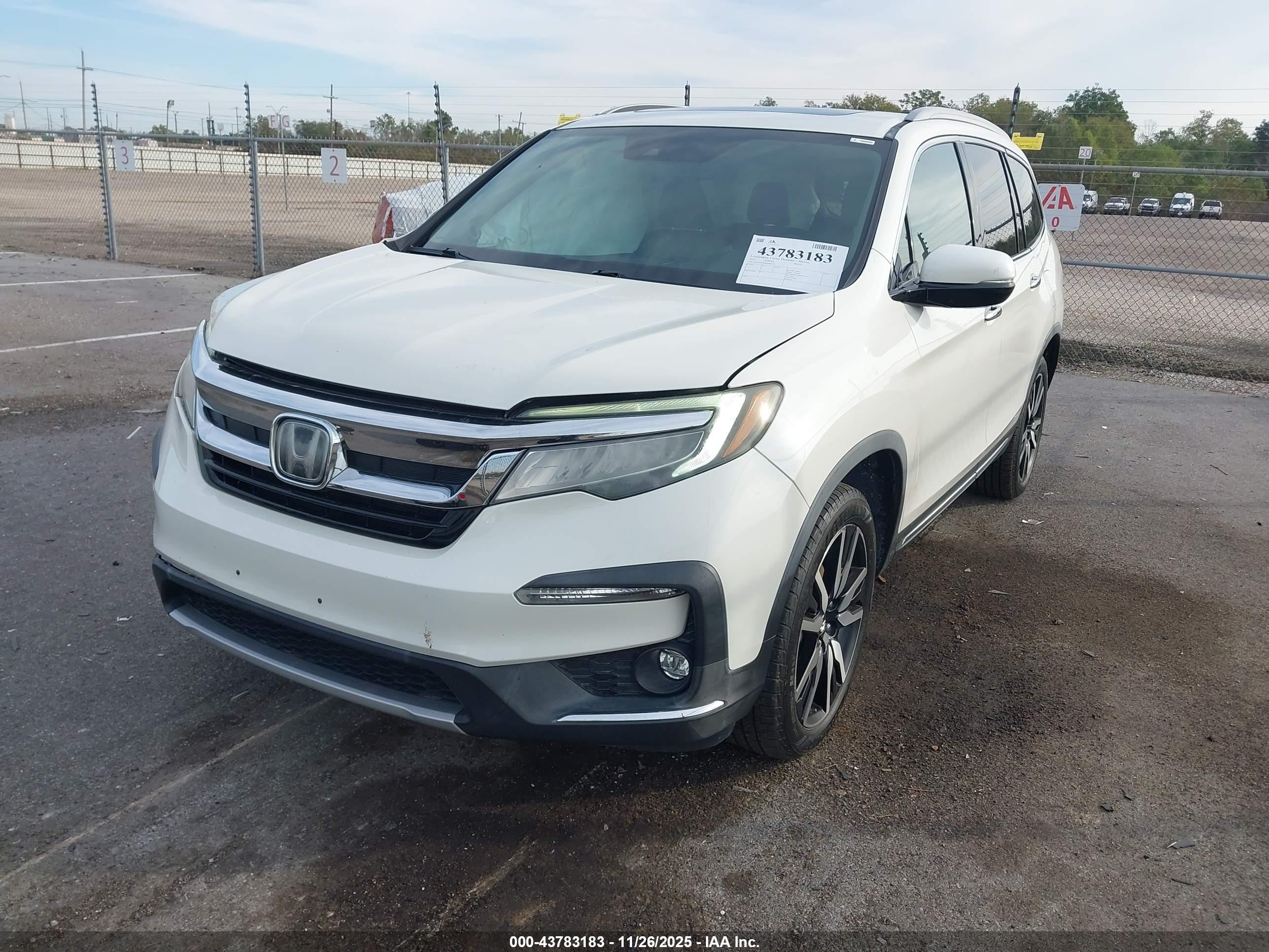 HONDA PILOT image 2