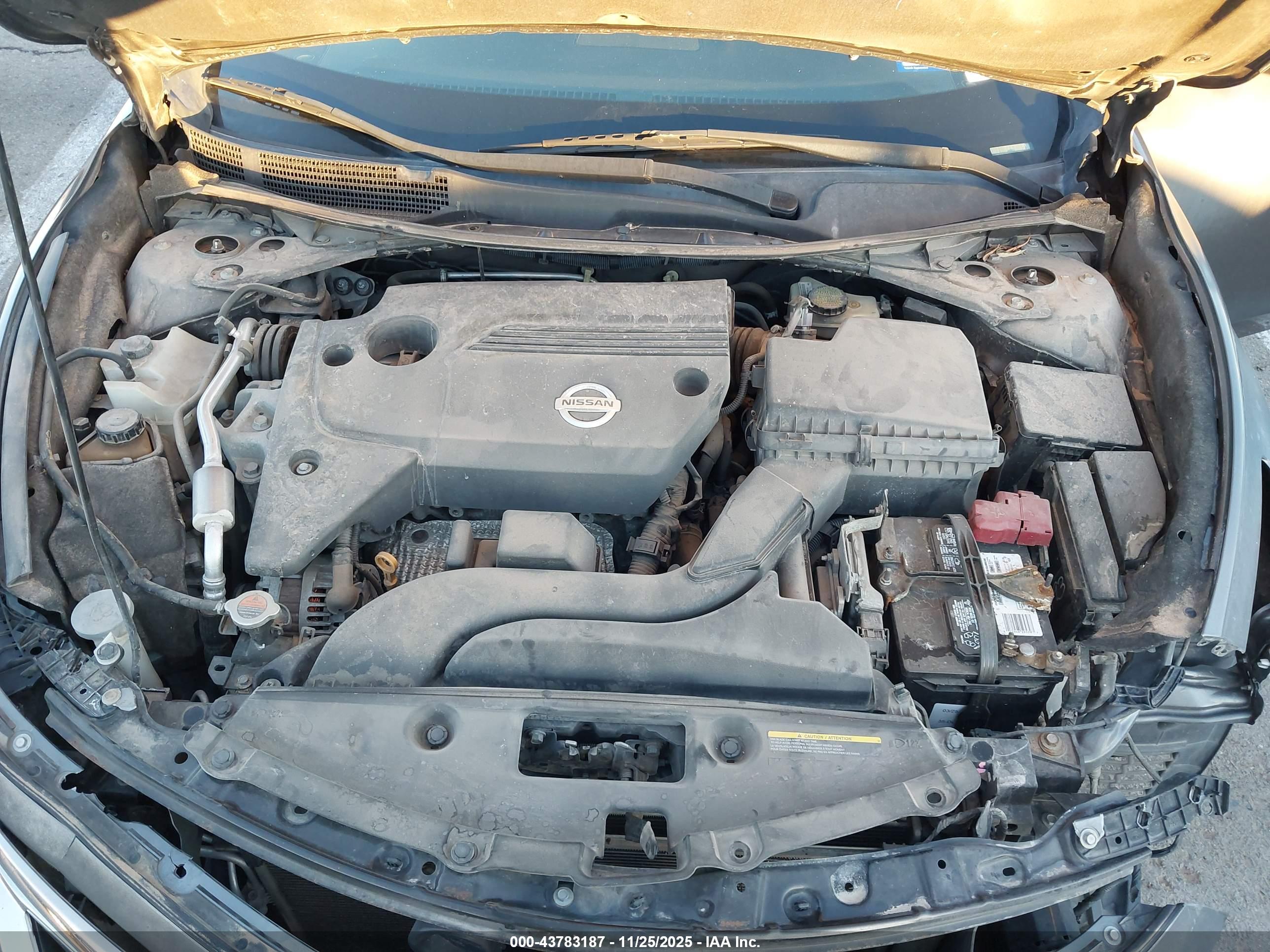 NISSAN ALTIMA image 10