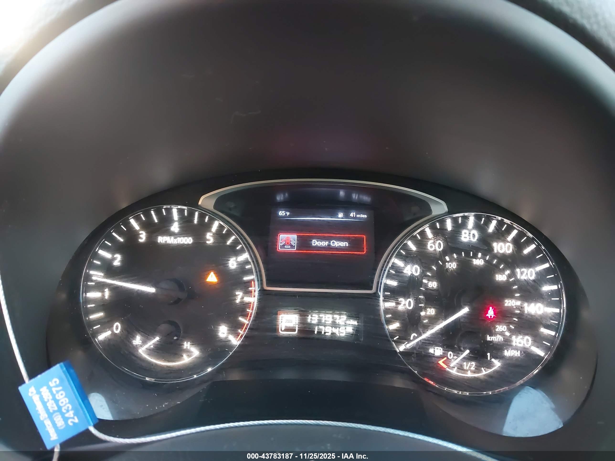 NISSAN ALTIMA image 7