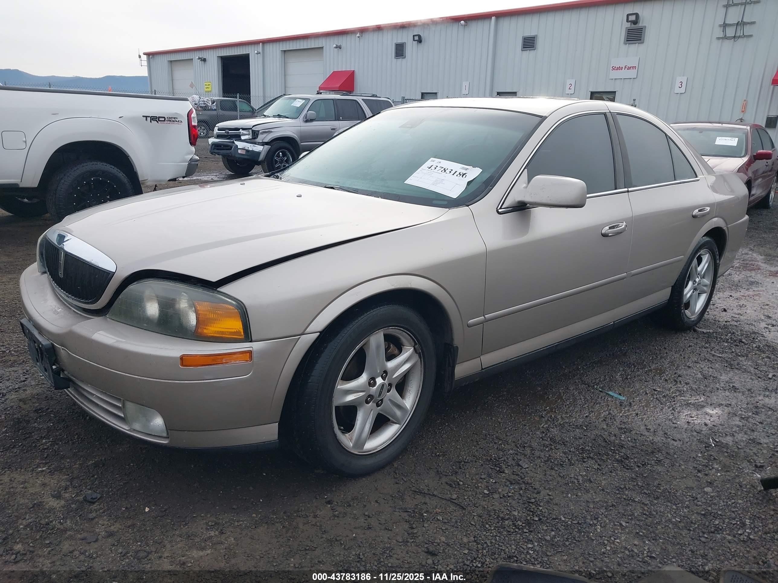 LINCOLN LS image 2