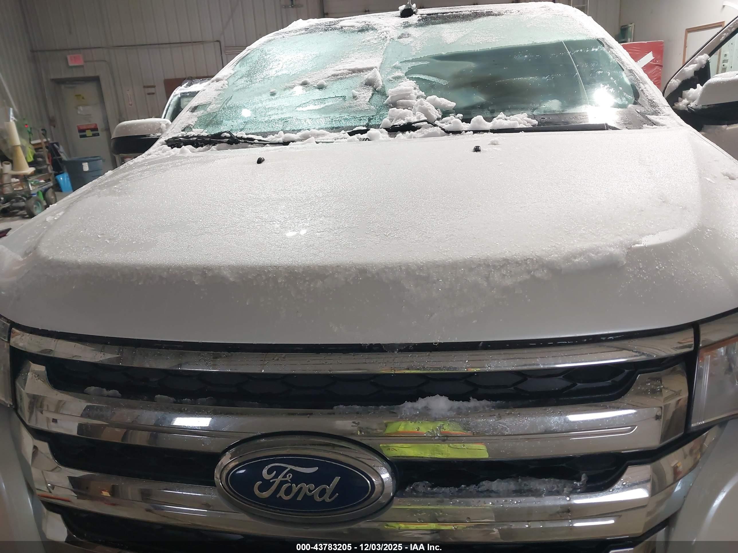 FORD EDGE image 10