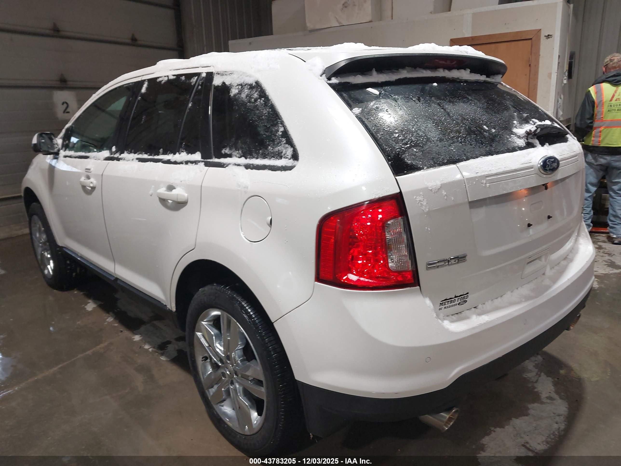 FORD EDGE image 3