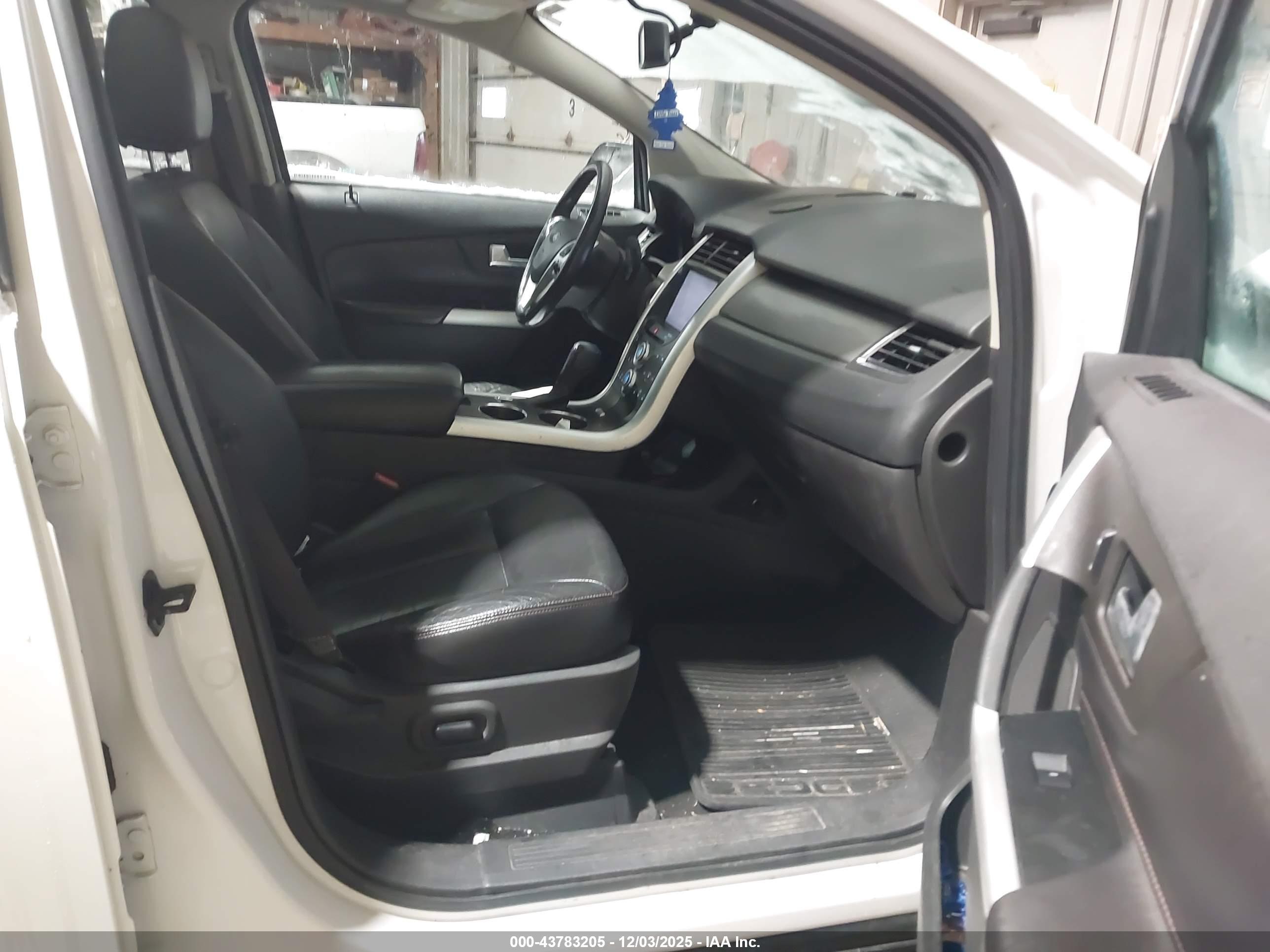FORD EDGE image 5