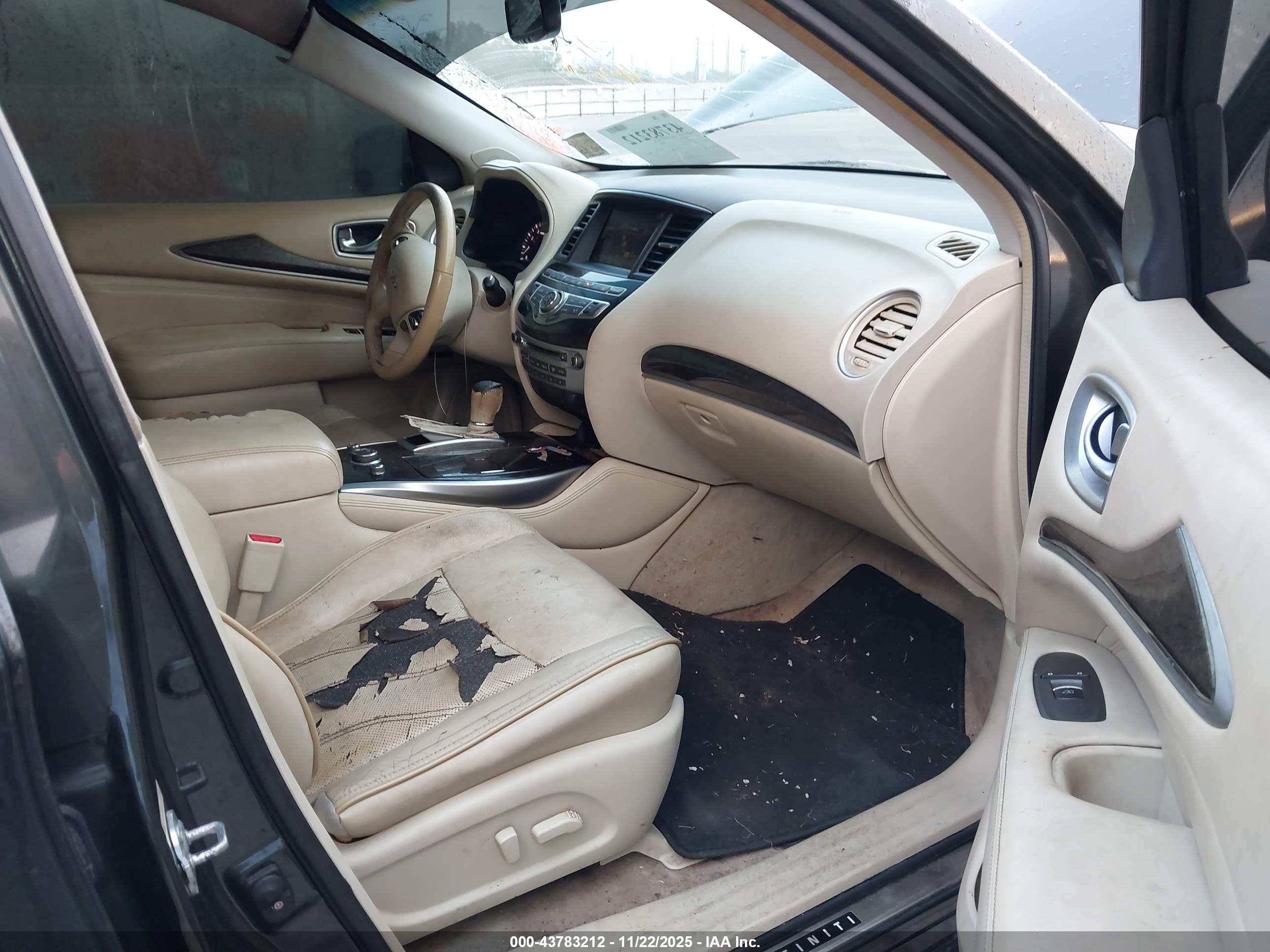 INFINITI JX35 image 5