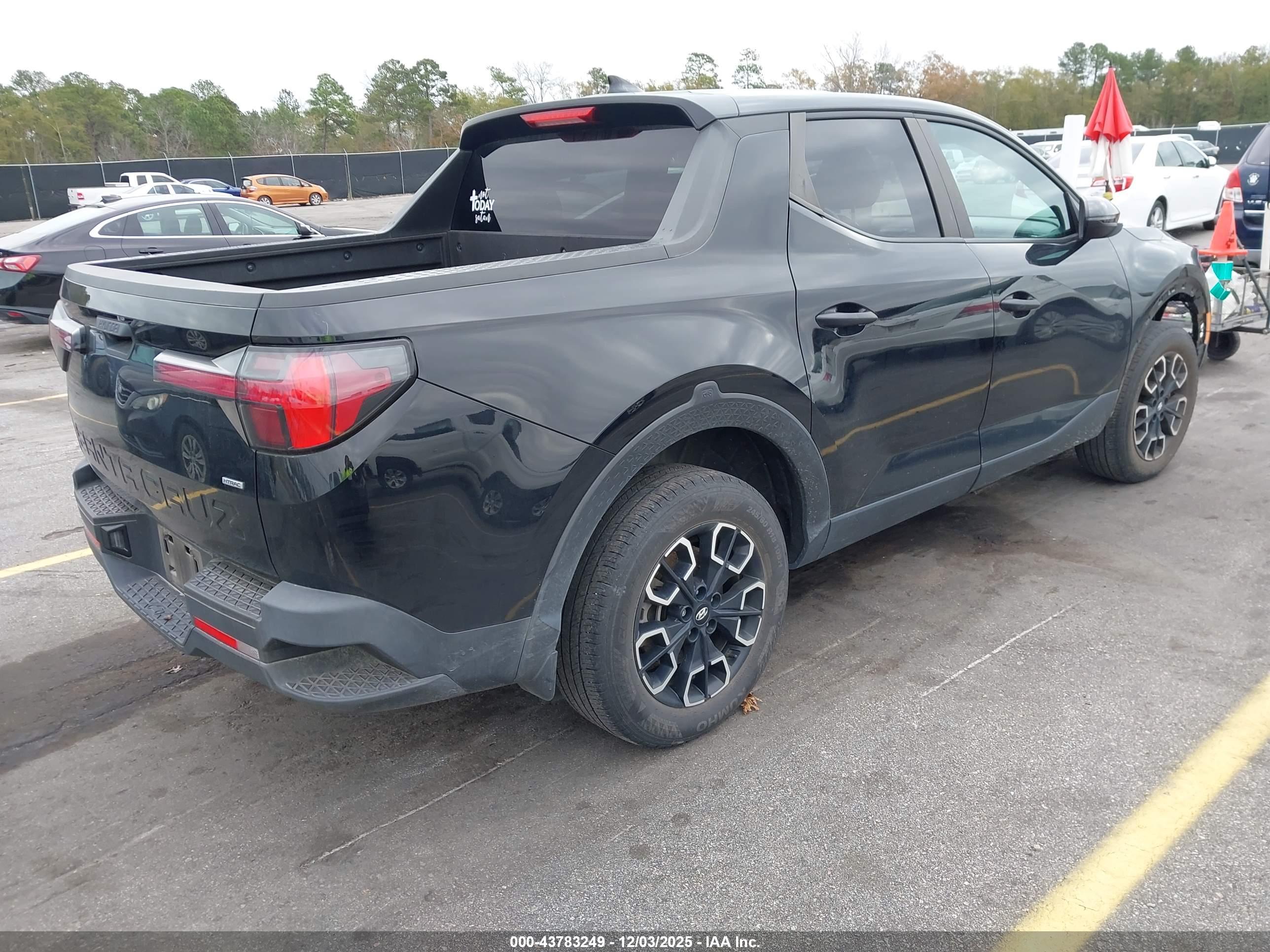 HYUNDAI SANTA image 4
