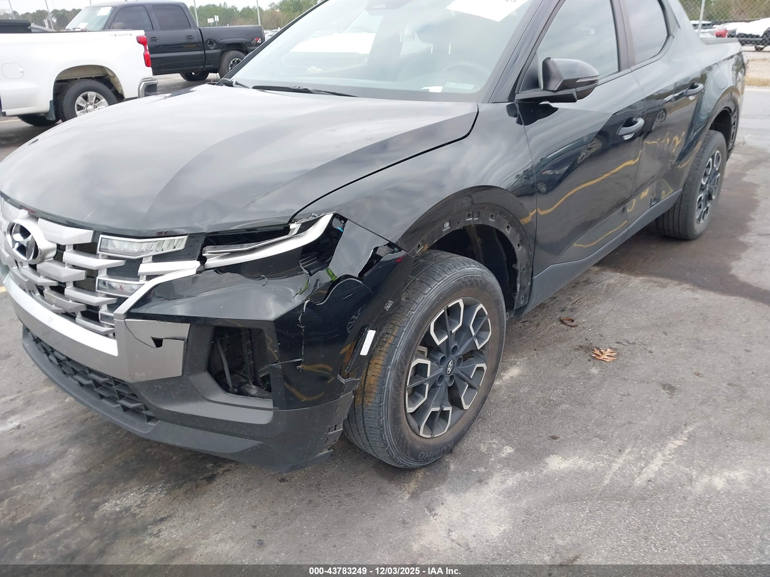 HYUNDAI SANTA image 6