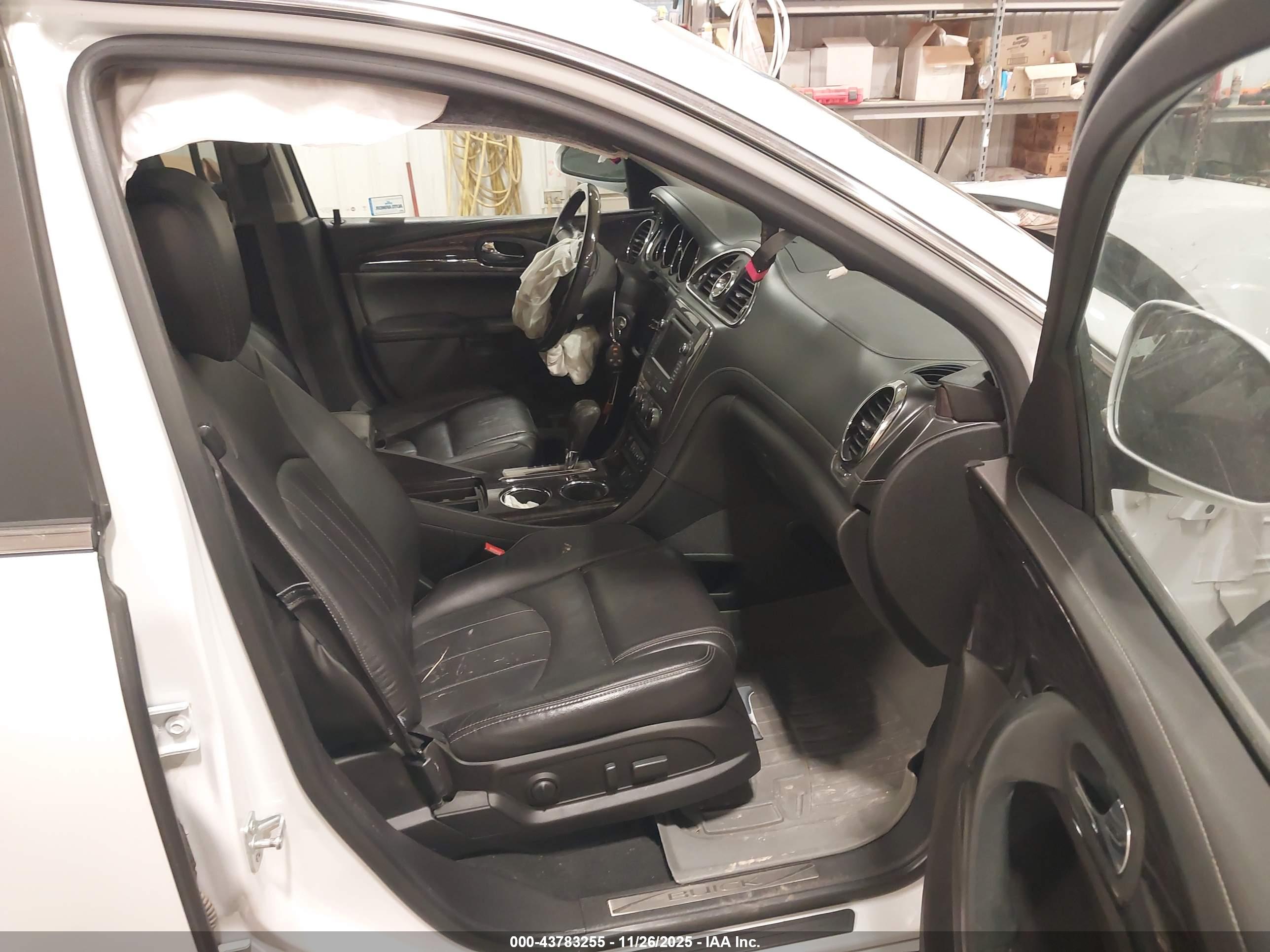 BUICK ENCLAVE image 5