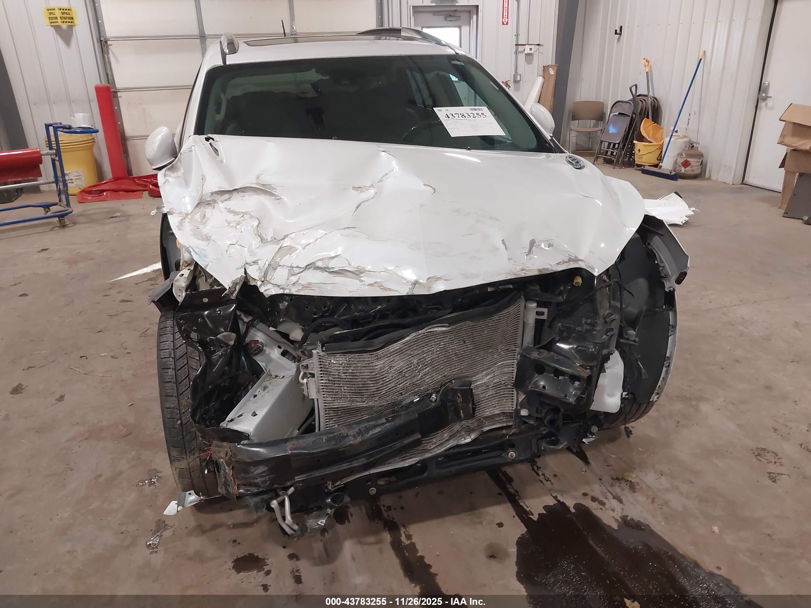 BUICK ENCLAVE image 6