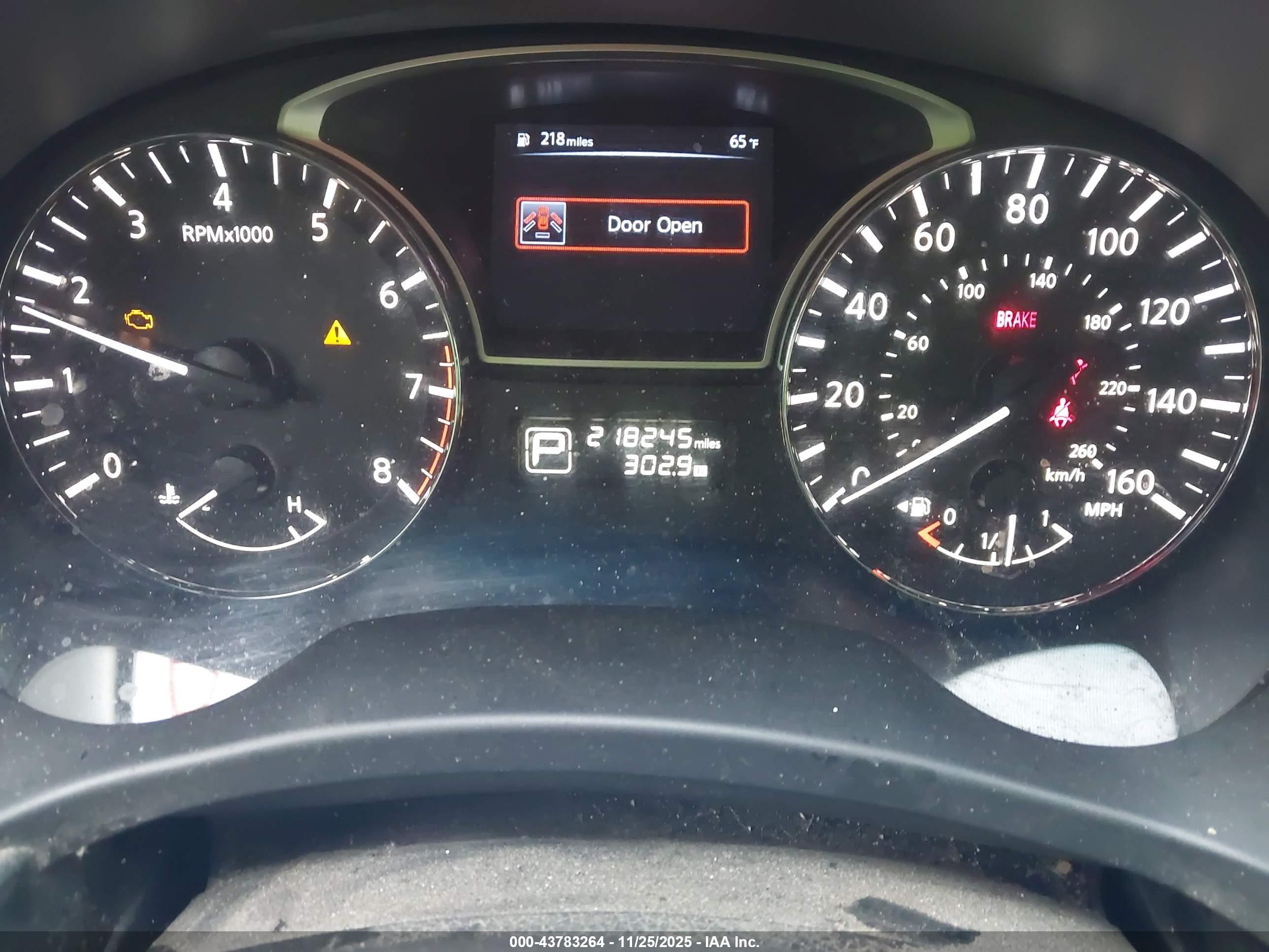 NISSAN PATHFINDER image 7