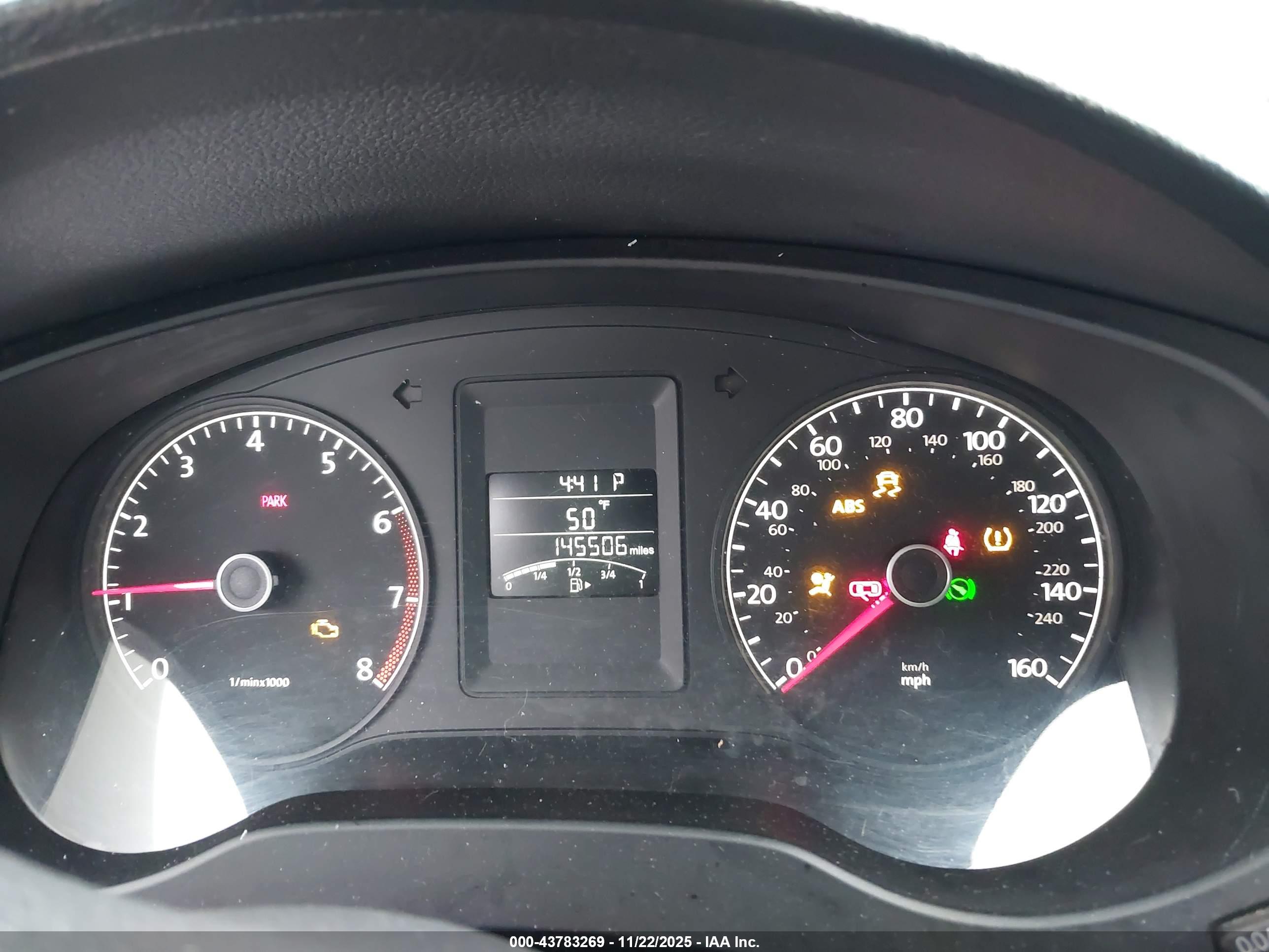 VOLKSWAGEN JETTA image 7