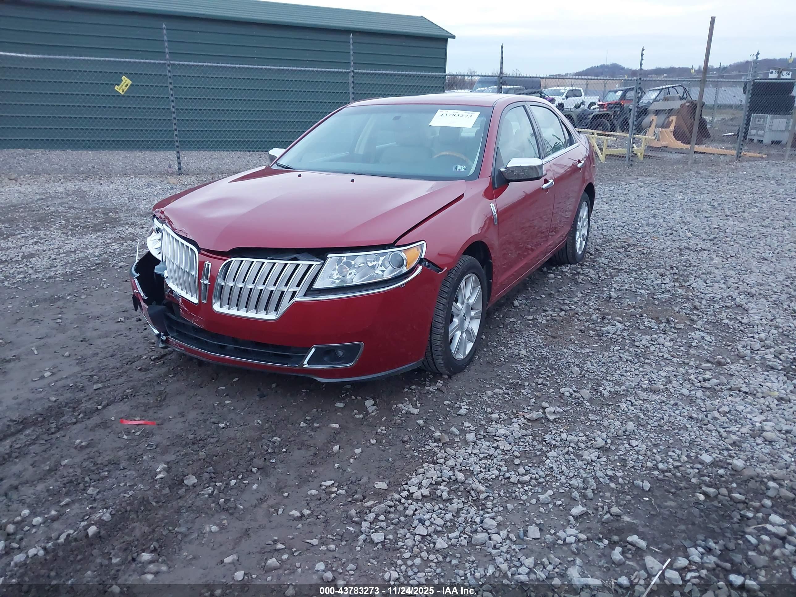 LINCOLN MKZ image 2