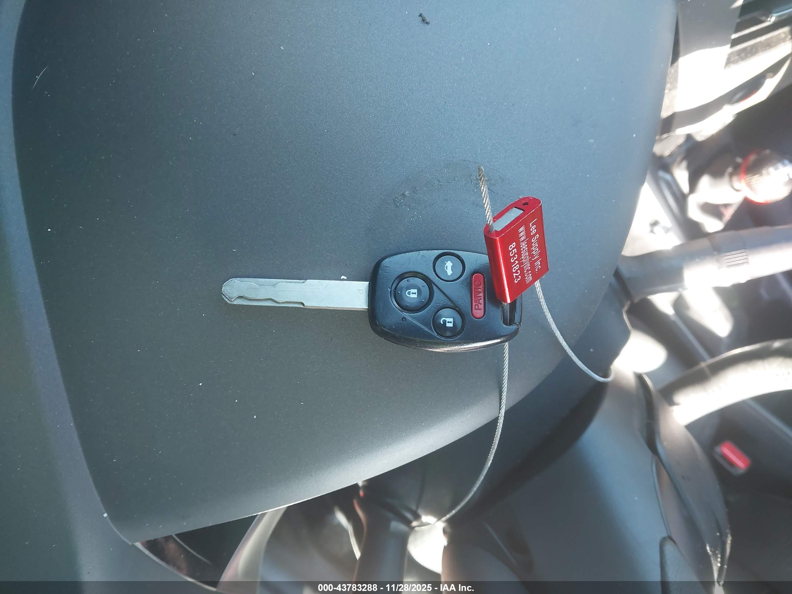 HONDA CIVIC image 11