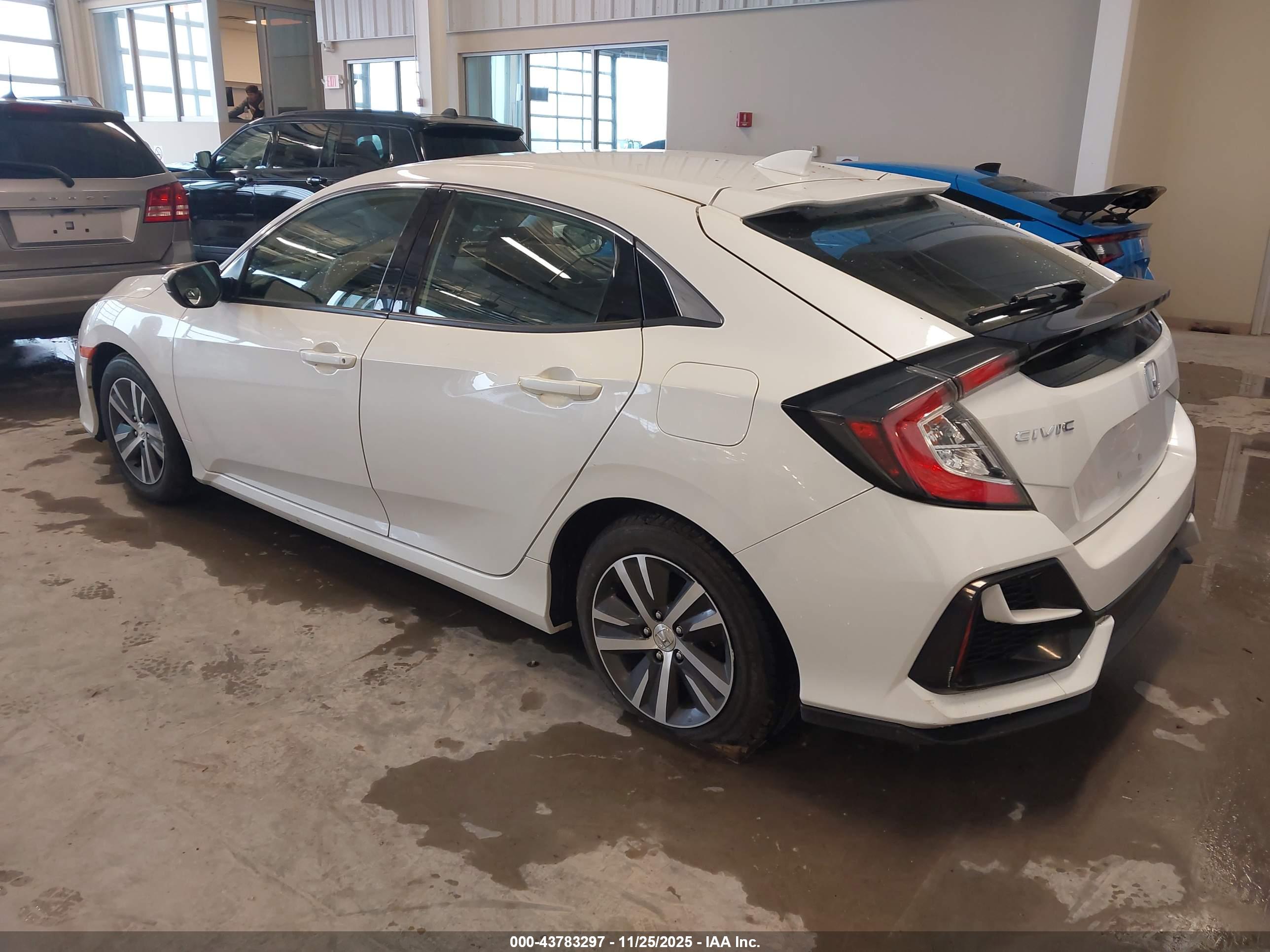 HONDA CIVIC image 3