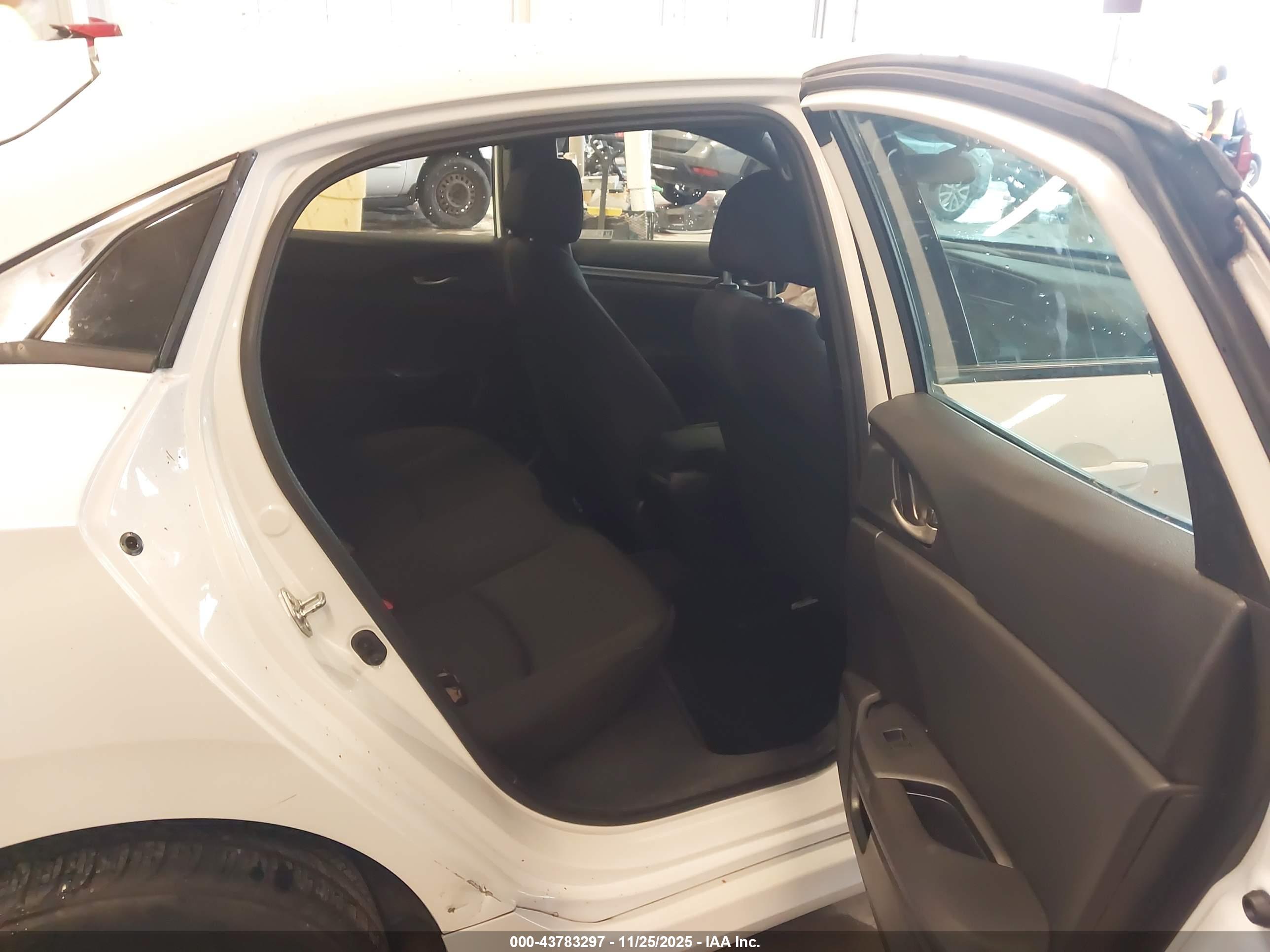 HONDA CIVIC image 8
