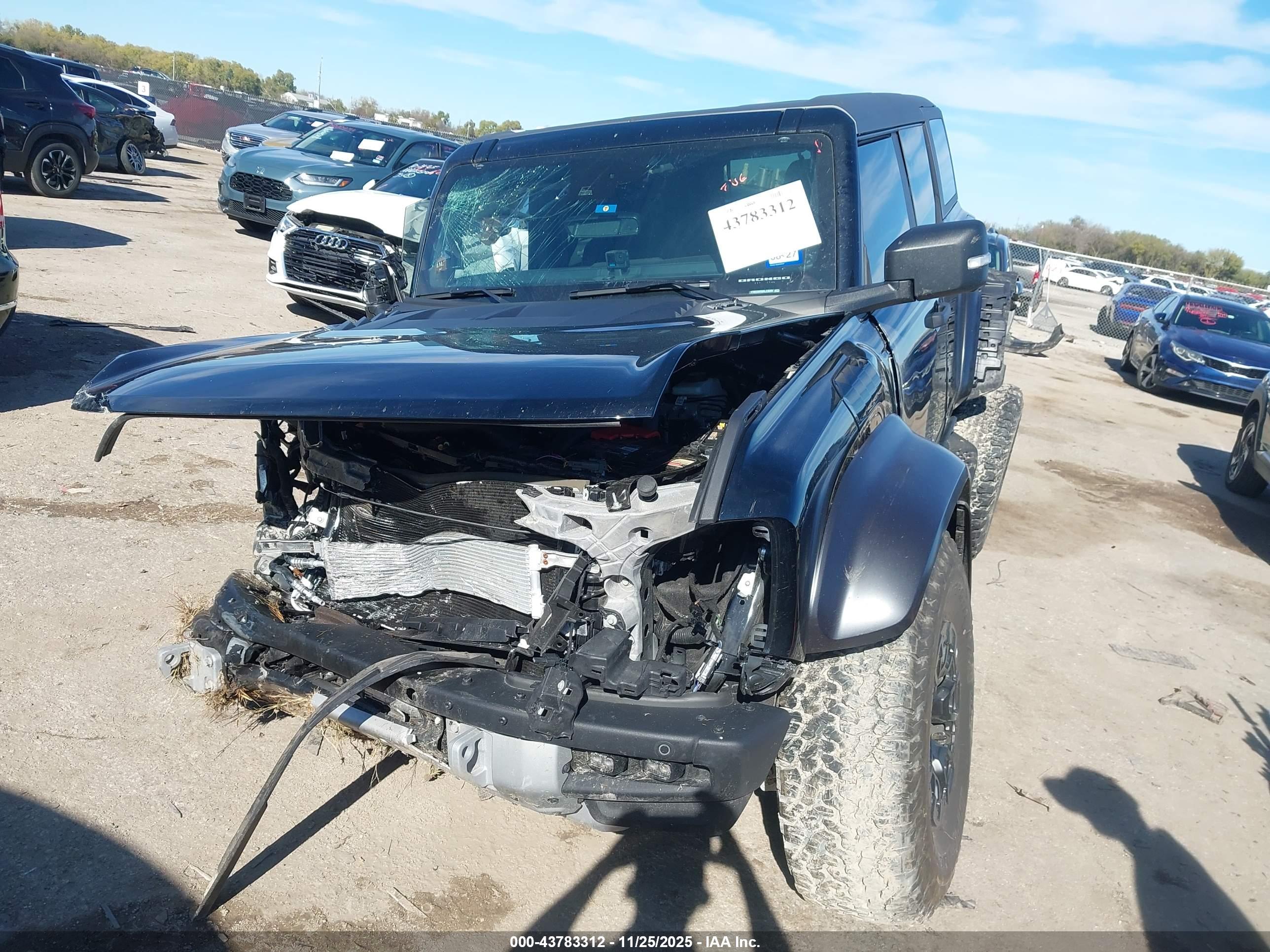 FORD BRONCO image 2