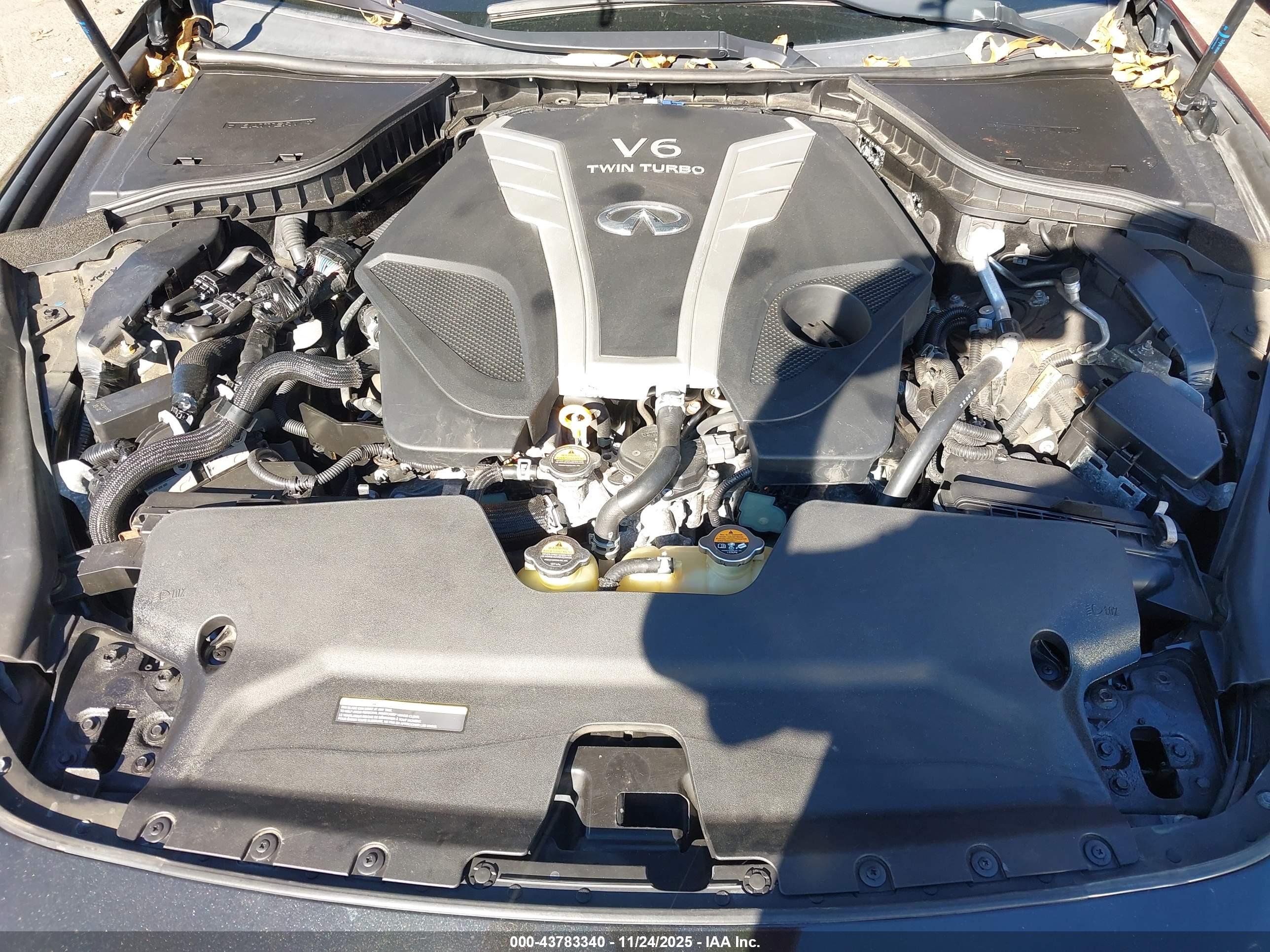 INFINITI Q60 image 10