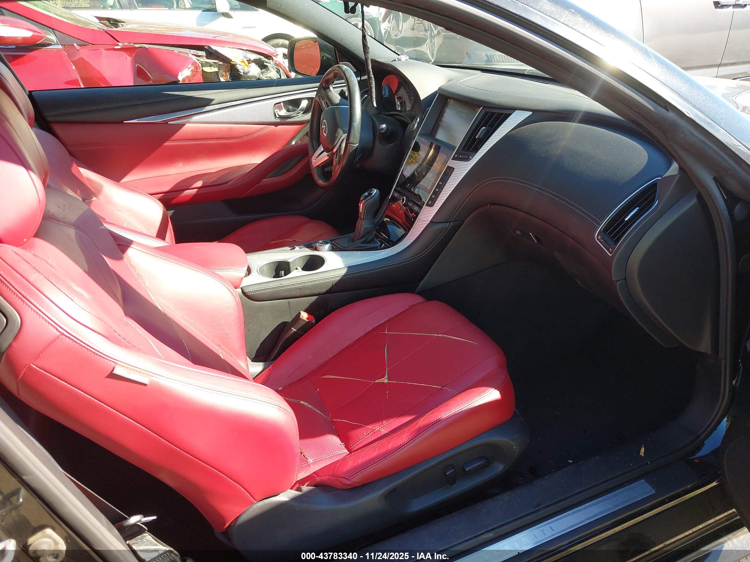 INFINITI Q60 image 5