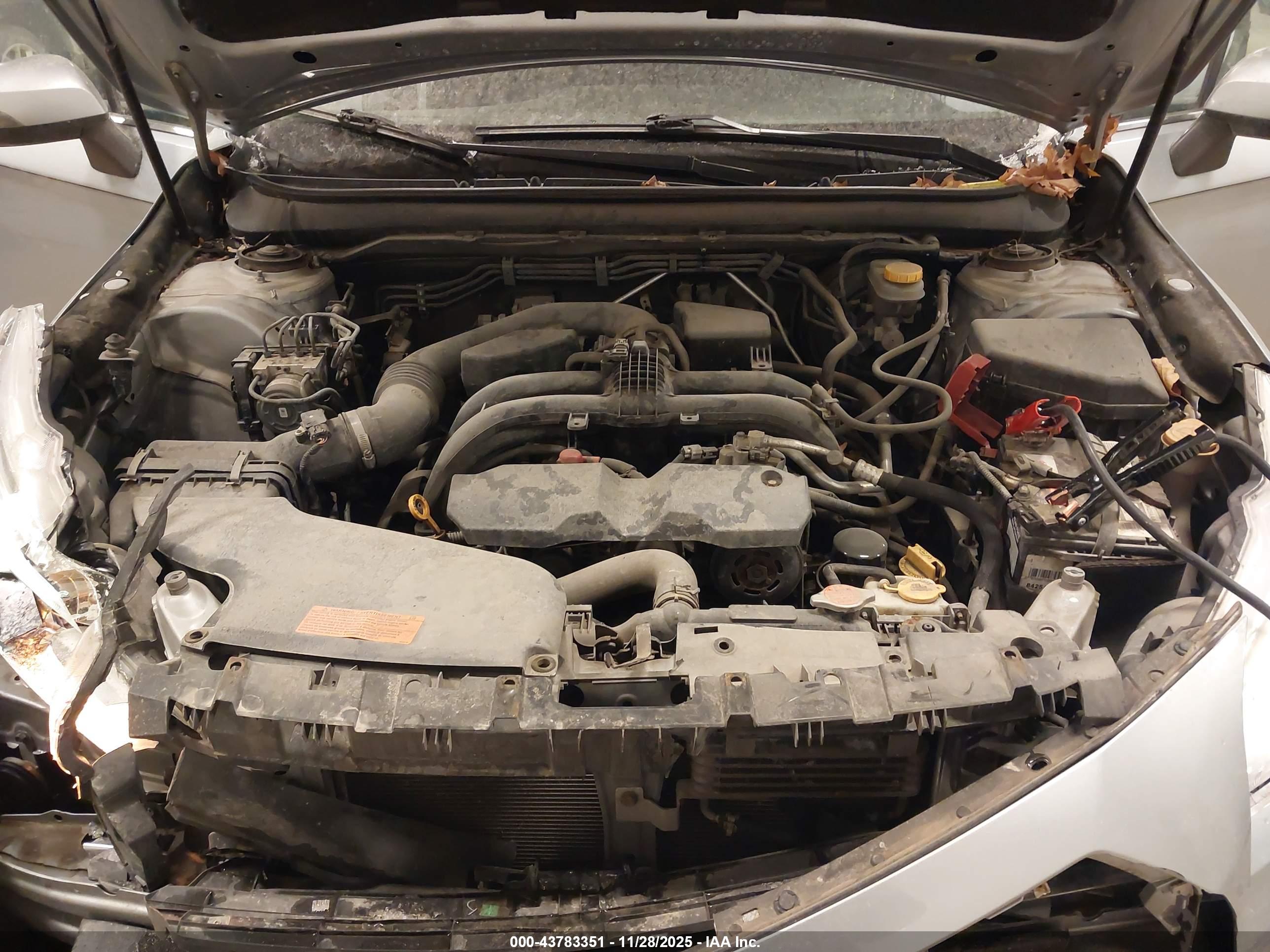 SUBARU OUTBACK image 10